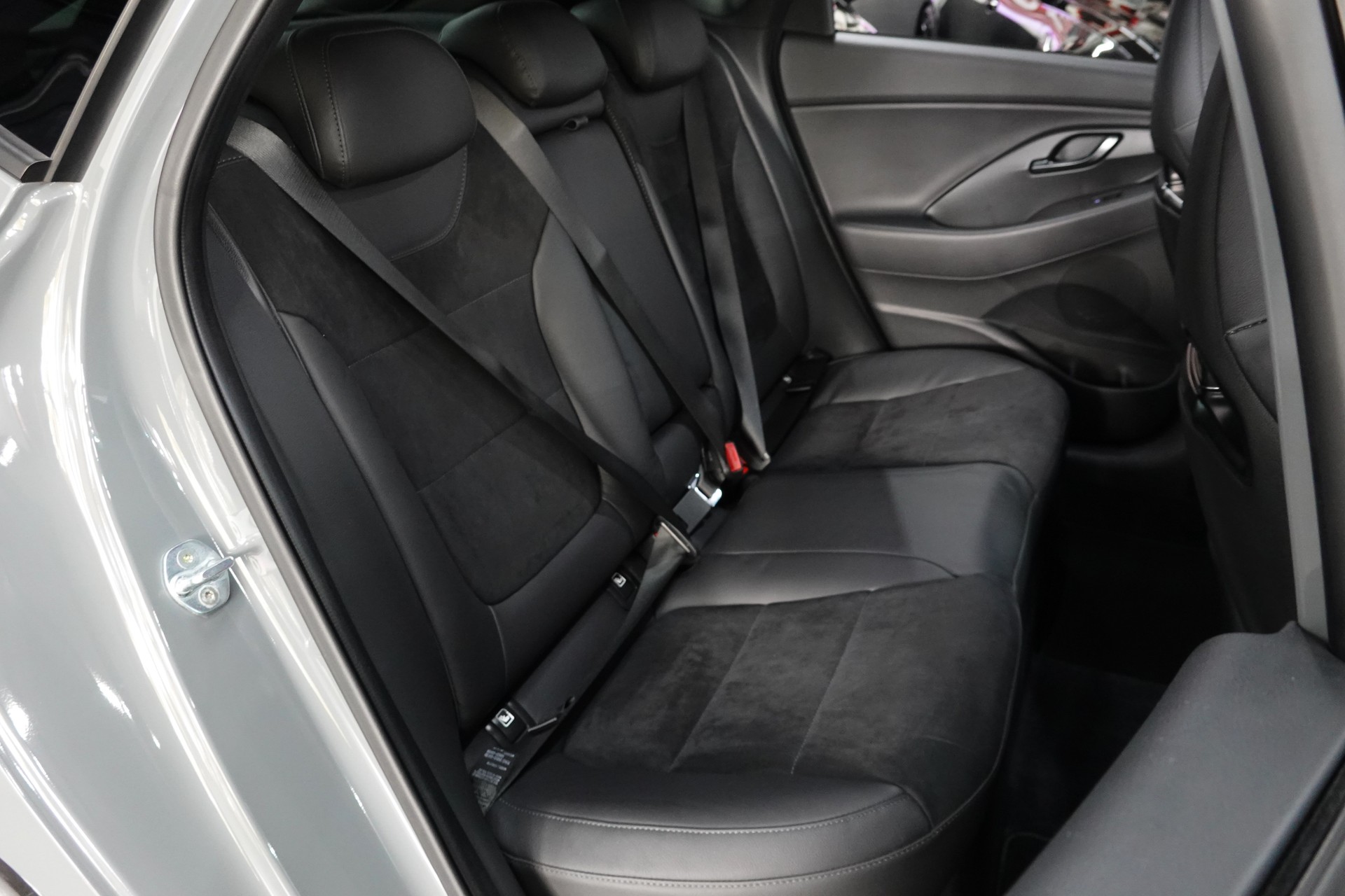 HYUNDAI I30Fastback 2.0 T-GDi N DCT LIMO CLEAN GREY CH-FZ FULL ON TOP-image-43