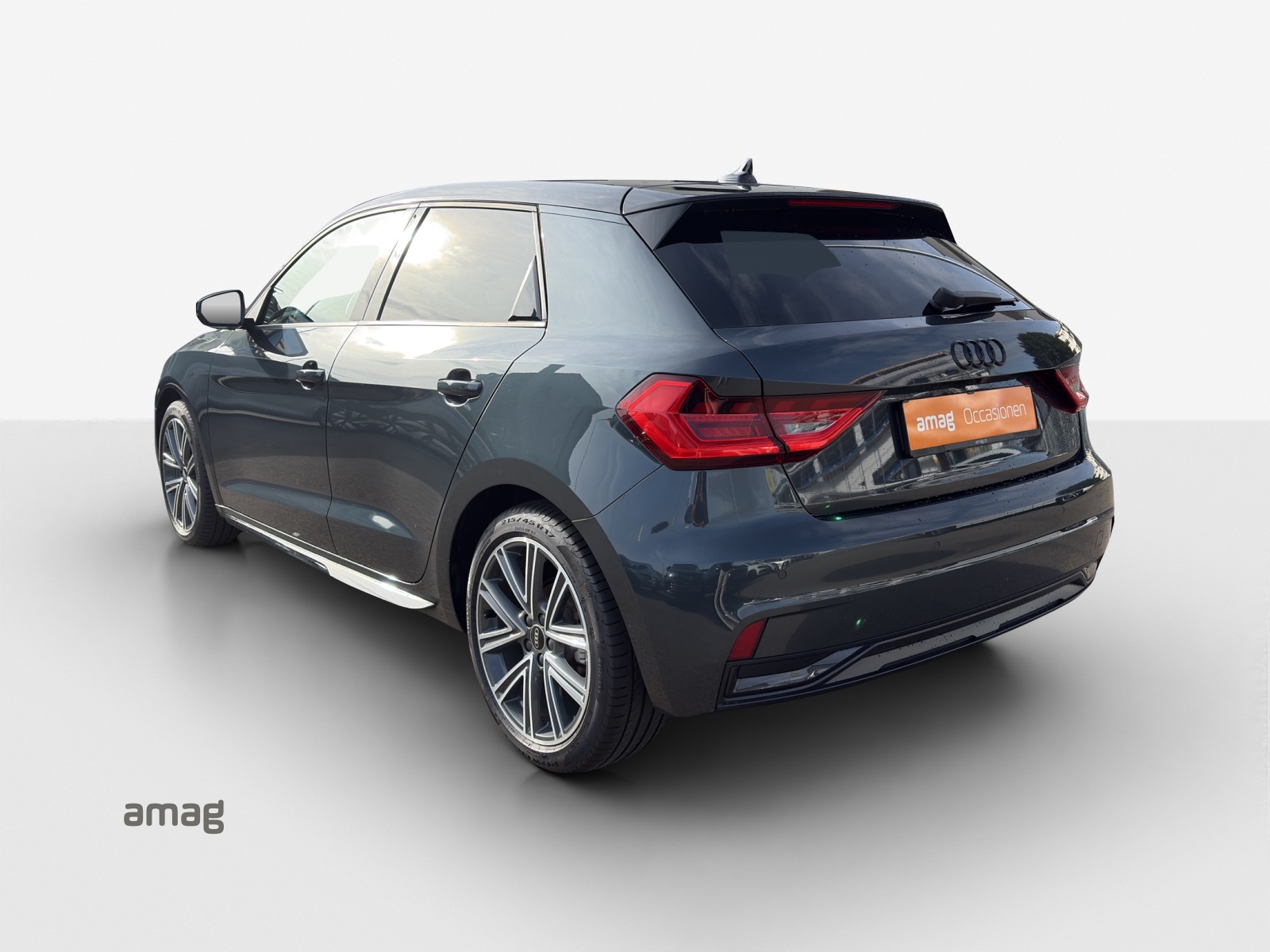 AUDI A1 Sportback 30 TFSI advanced Attraction S-tronic-showroom-element-2