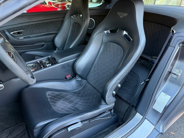 BENTLEY Continental Supersports 6.0-image-11