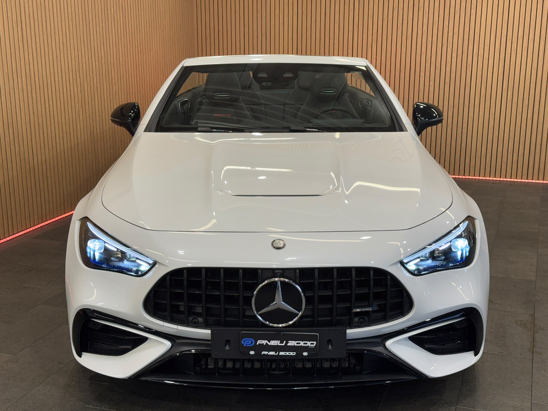 MERCEDES-BENZ CLE AMG 53 Cabrio 4Matic+ 9G-Tronic-showroom-element-2