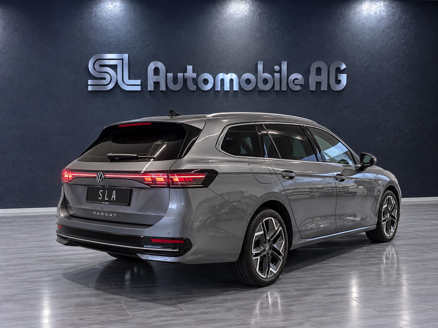 VW Passat Variant 2.0 TDI evo Elegance DSG / Vollausstattung / Leasing ab 299.--showroom-element-1