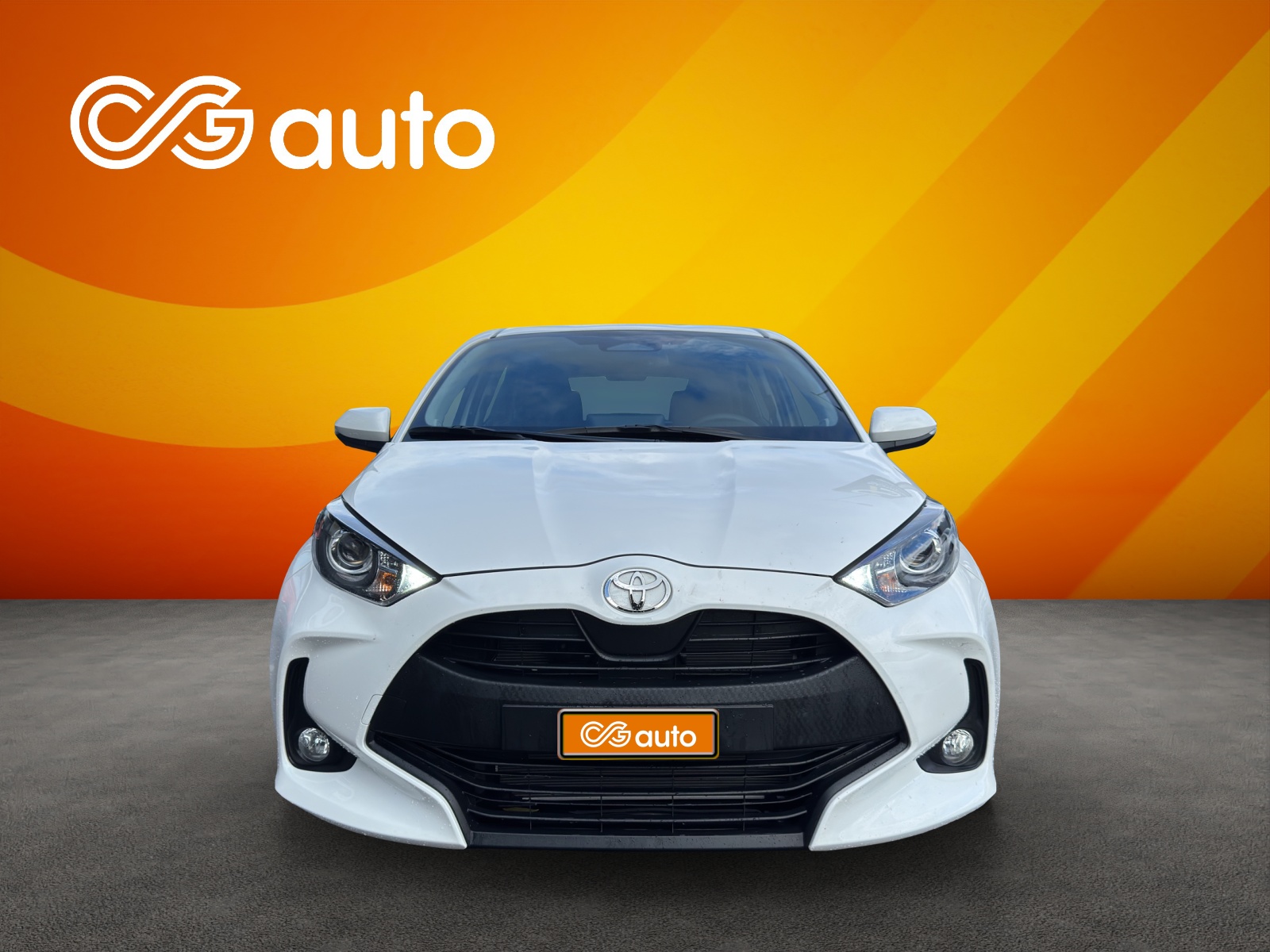 TOYOTA Yaris 1.5 Comfort e-CVT-showroom-element-2