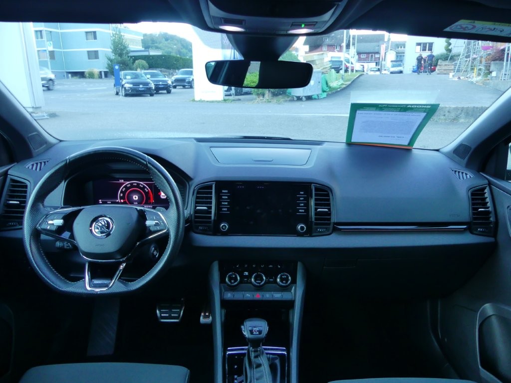 SKODA Karoq 2.0 TSI SportLine 4x4 DSG-image-7
