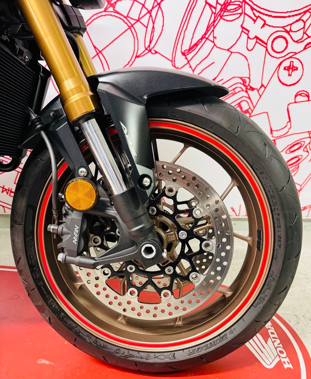 HONDA CBR 650 R E-Clutch-image-13