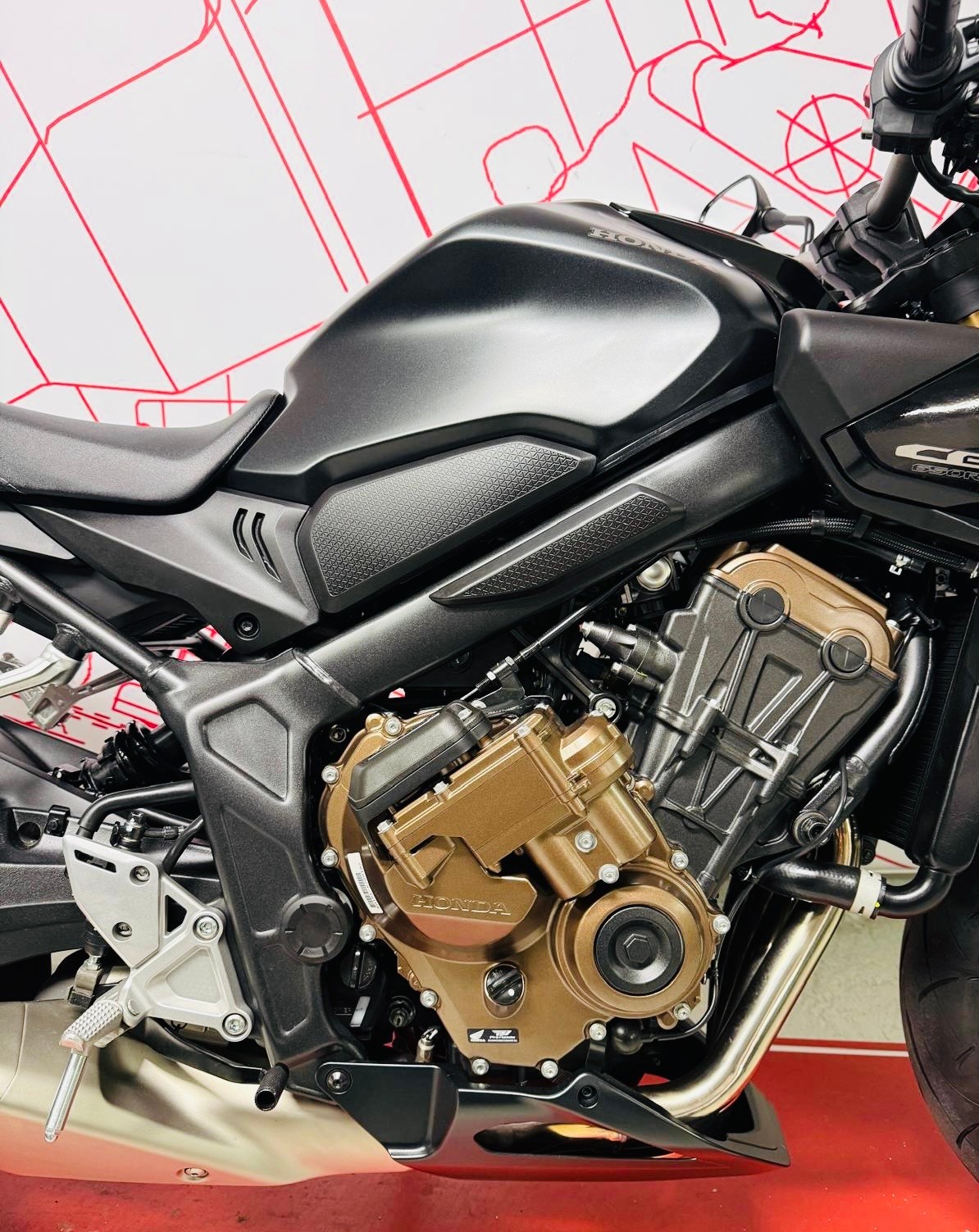 HONDA CBR 650 R E-Clutch-image-5