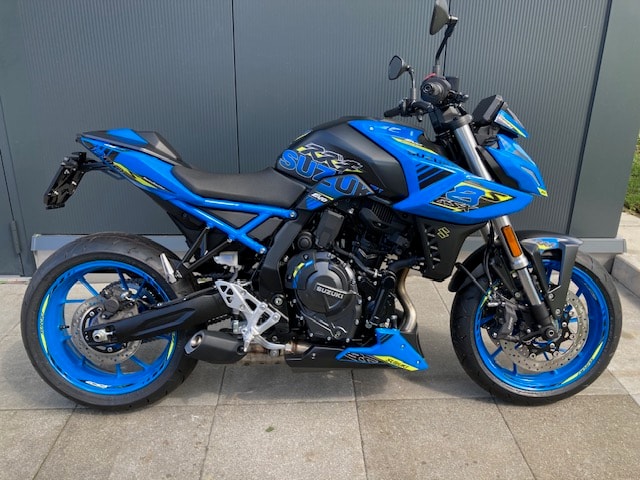 SUZUKI GSX 8S EVO