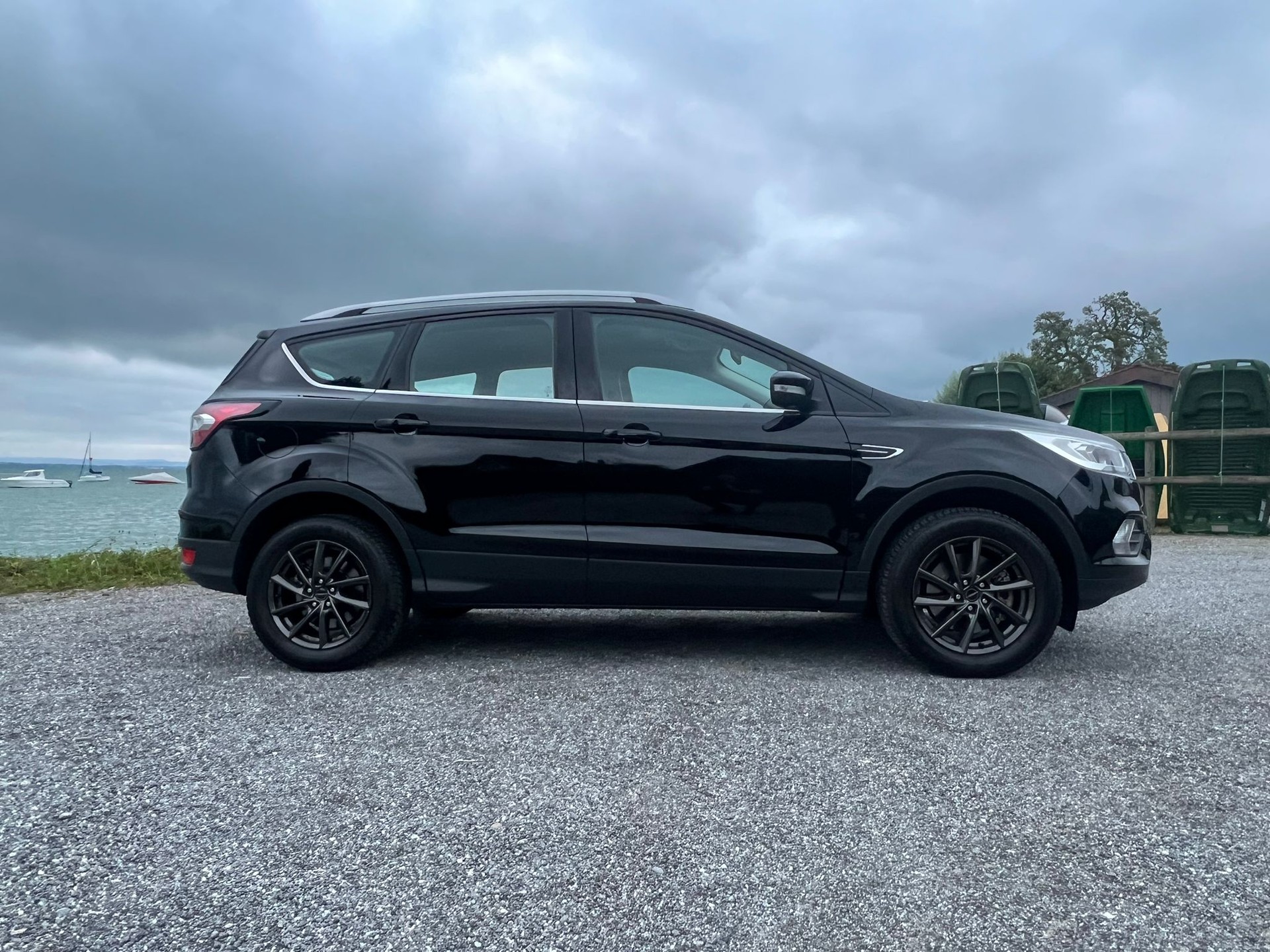 FORD Kuga 2.0 TDCi Business  Mit AHK-image-4