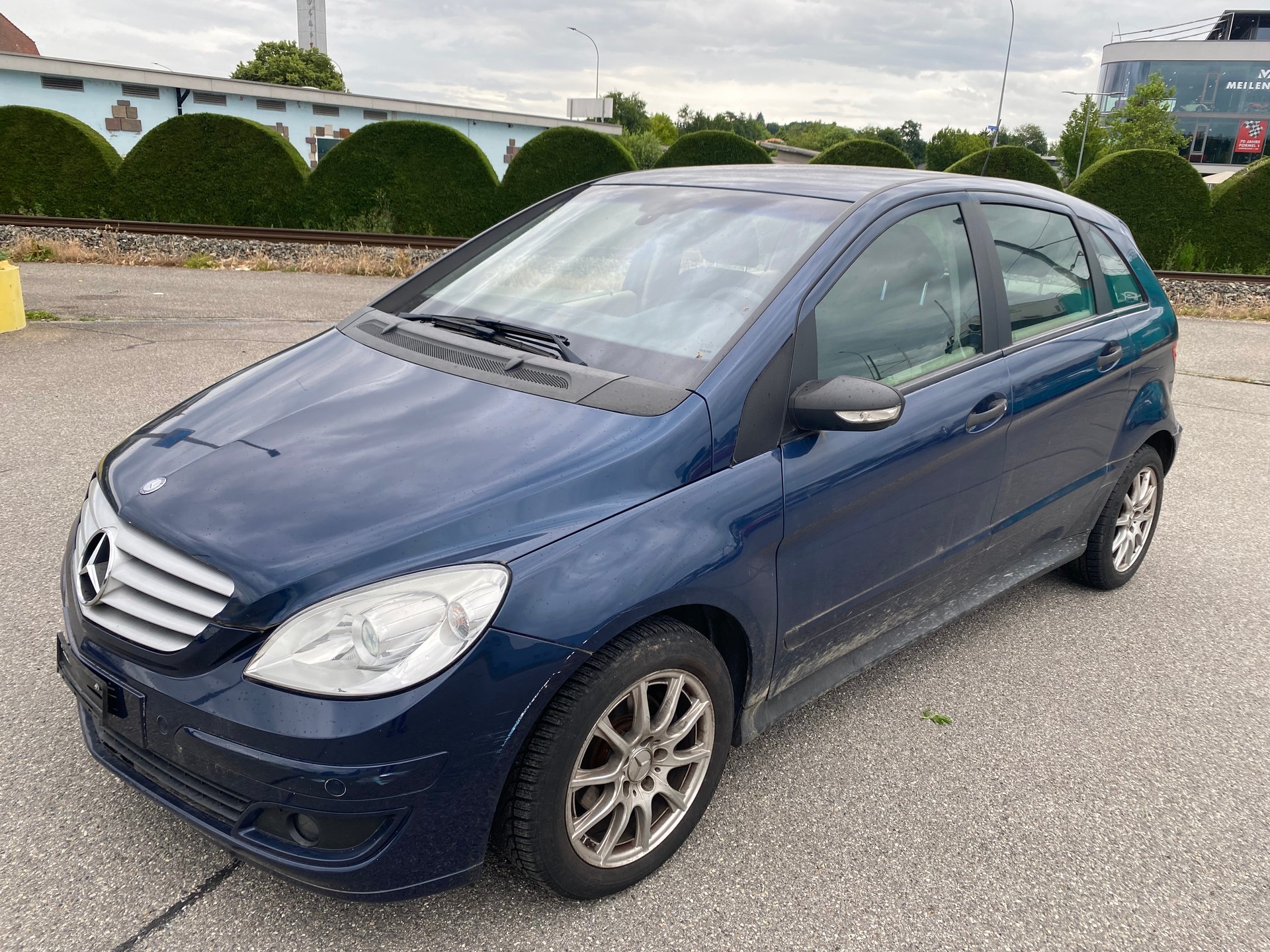 MERCEDES-BENZ B 170-image-2