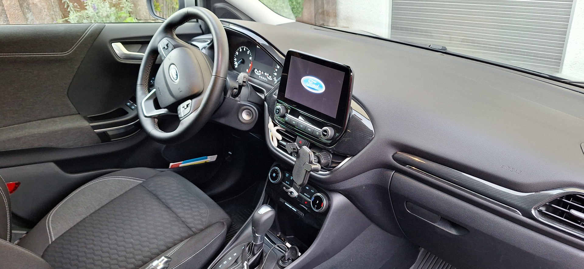 FORD Puma 1.0 MHEV Titanium Automat-image-2