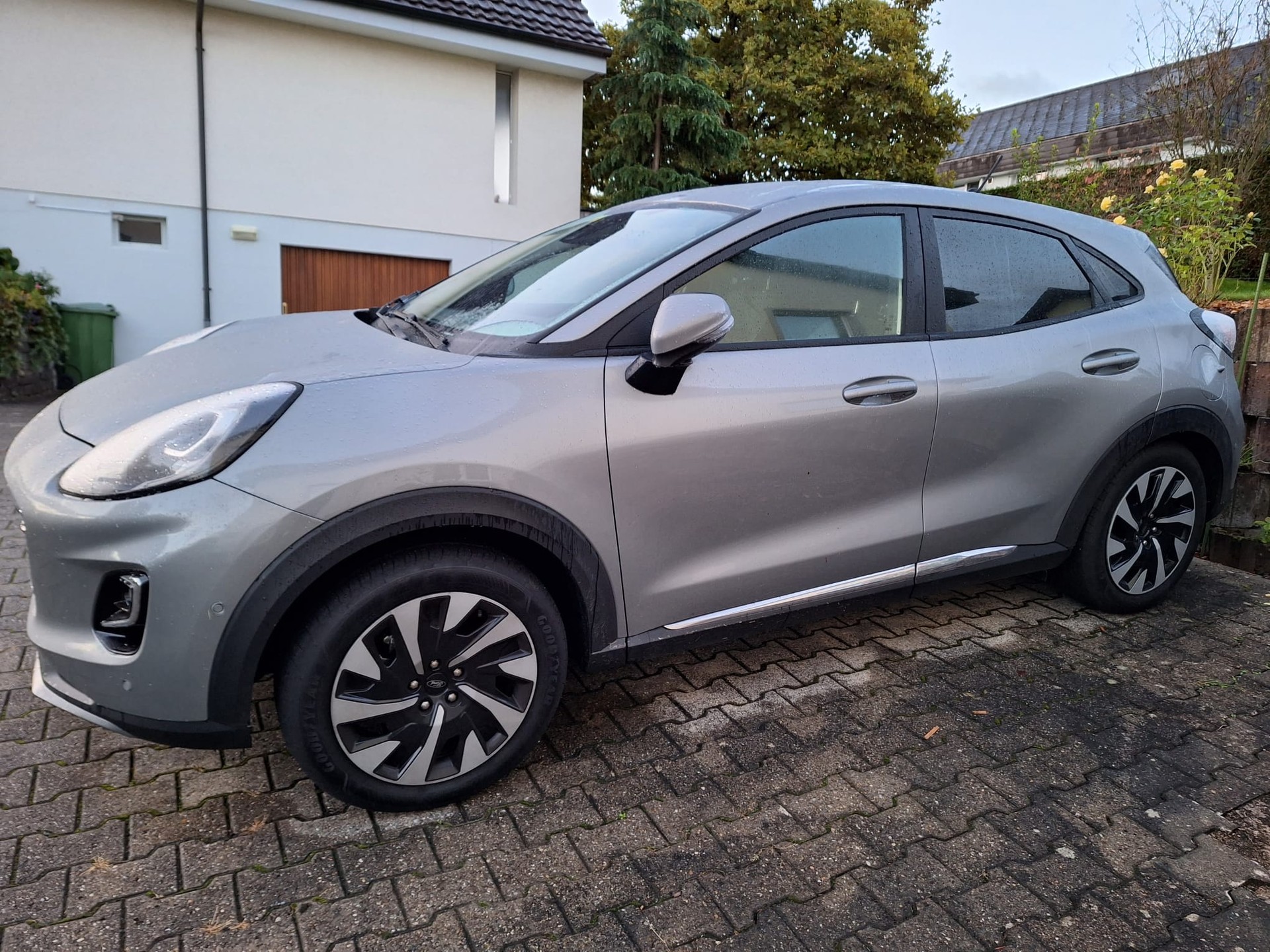 FORD Puma 1.0 MHEV Titanium Automat-image-4