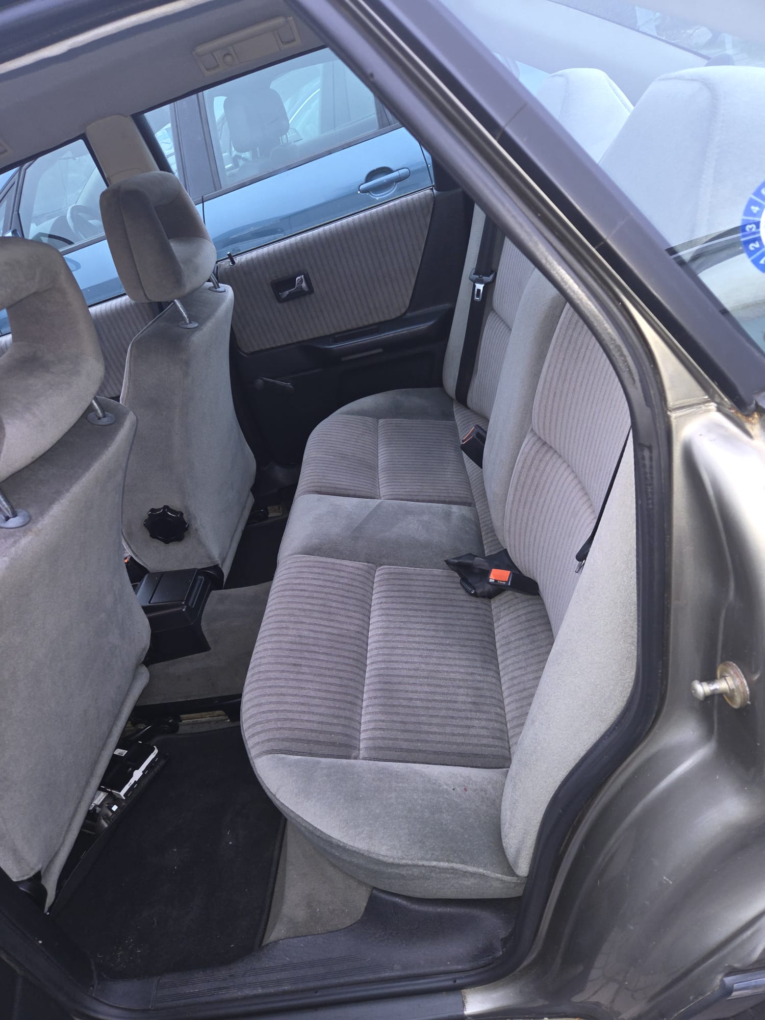 AUDI 90-image-8