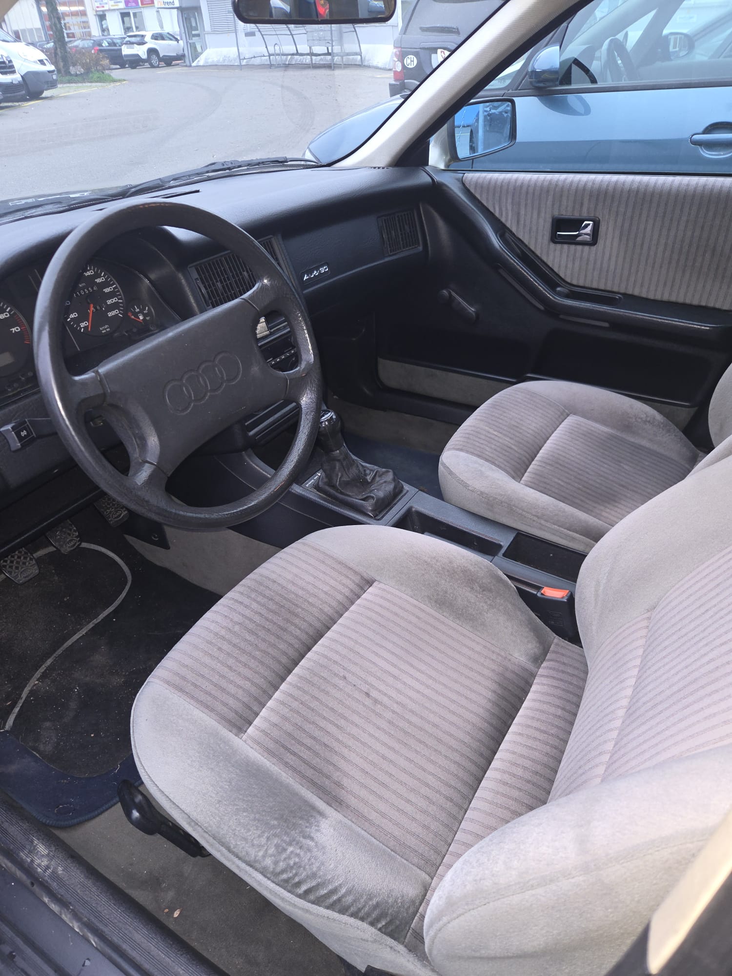 AUDI 90-image-6