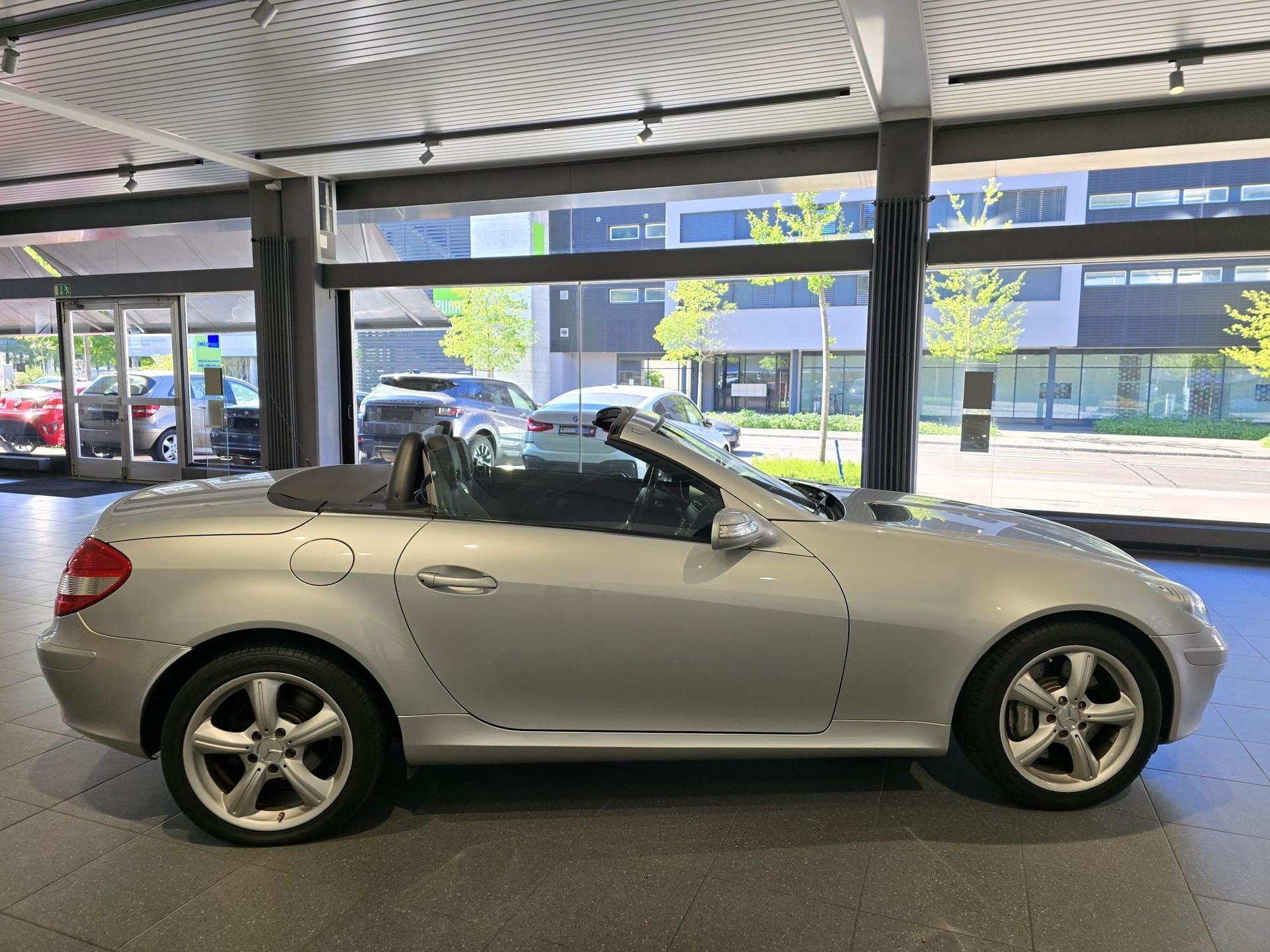 MERCEDES-BENZ SLK 350-image-10