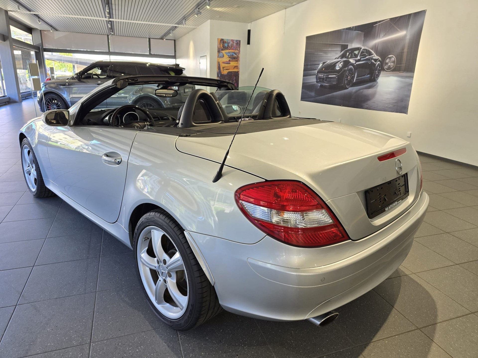 MERCEDES-BENZ SLK 350-image-6