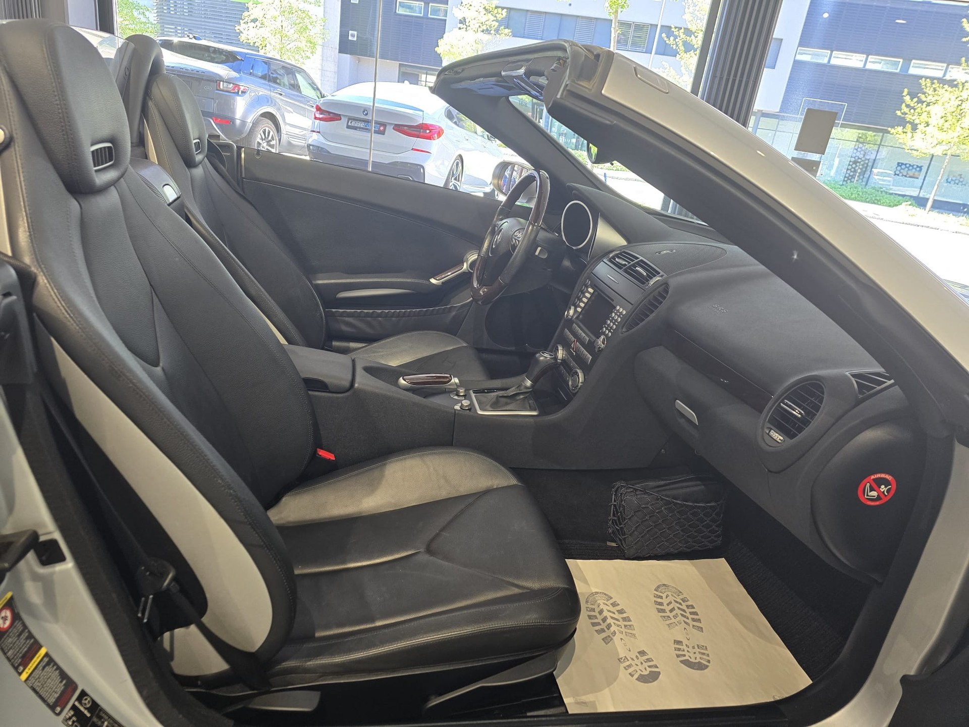 MERCEDES-BENZ SLK 350-image-11
