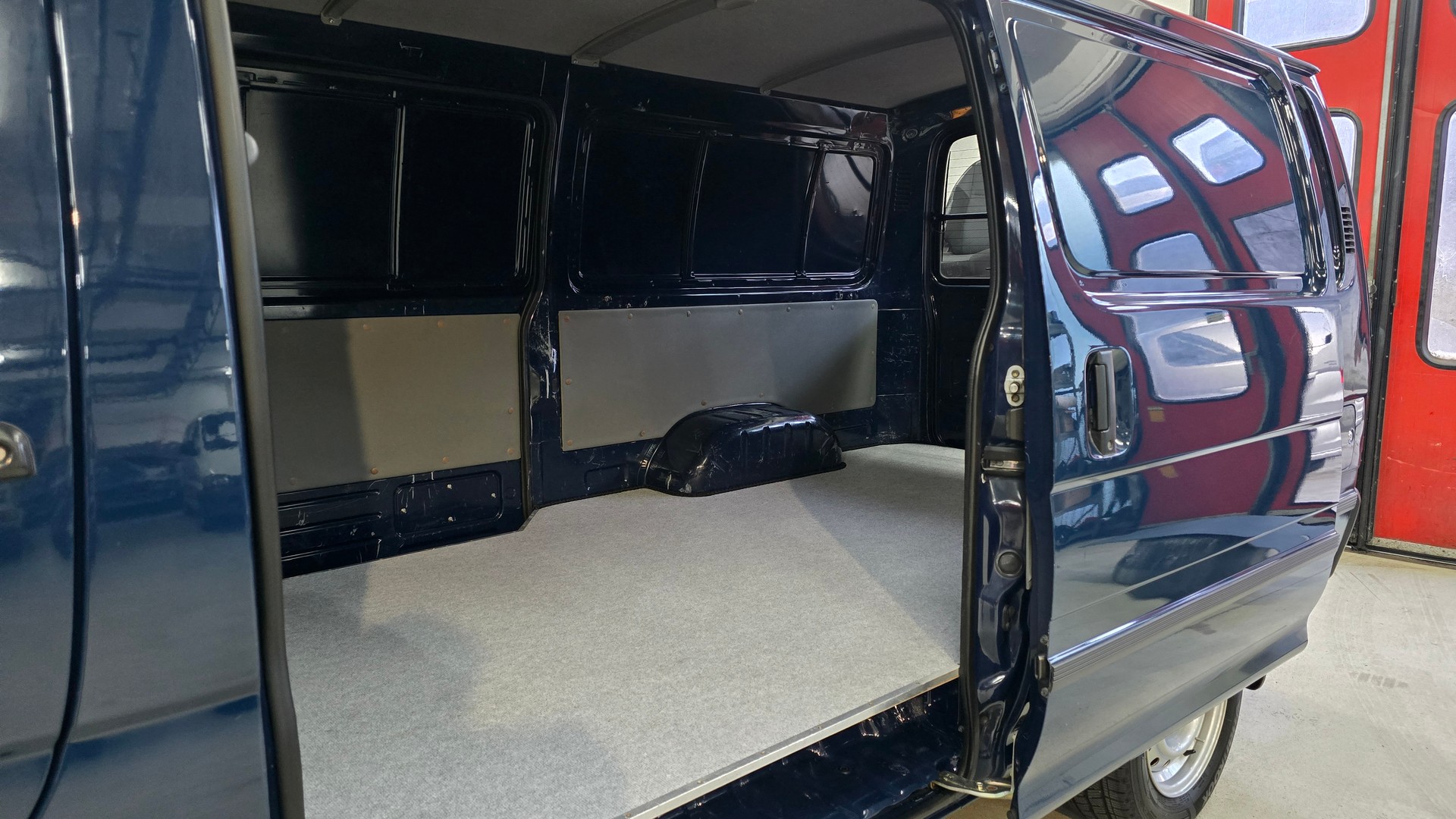 TOYOTA Hiace 2.4 EFI 4X2-image-22