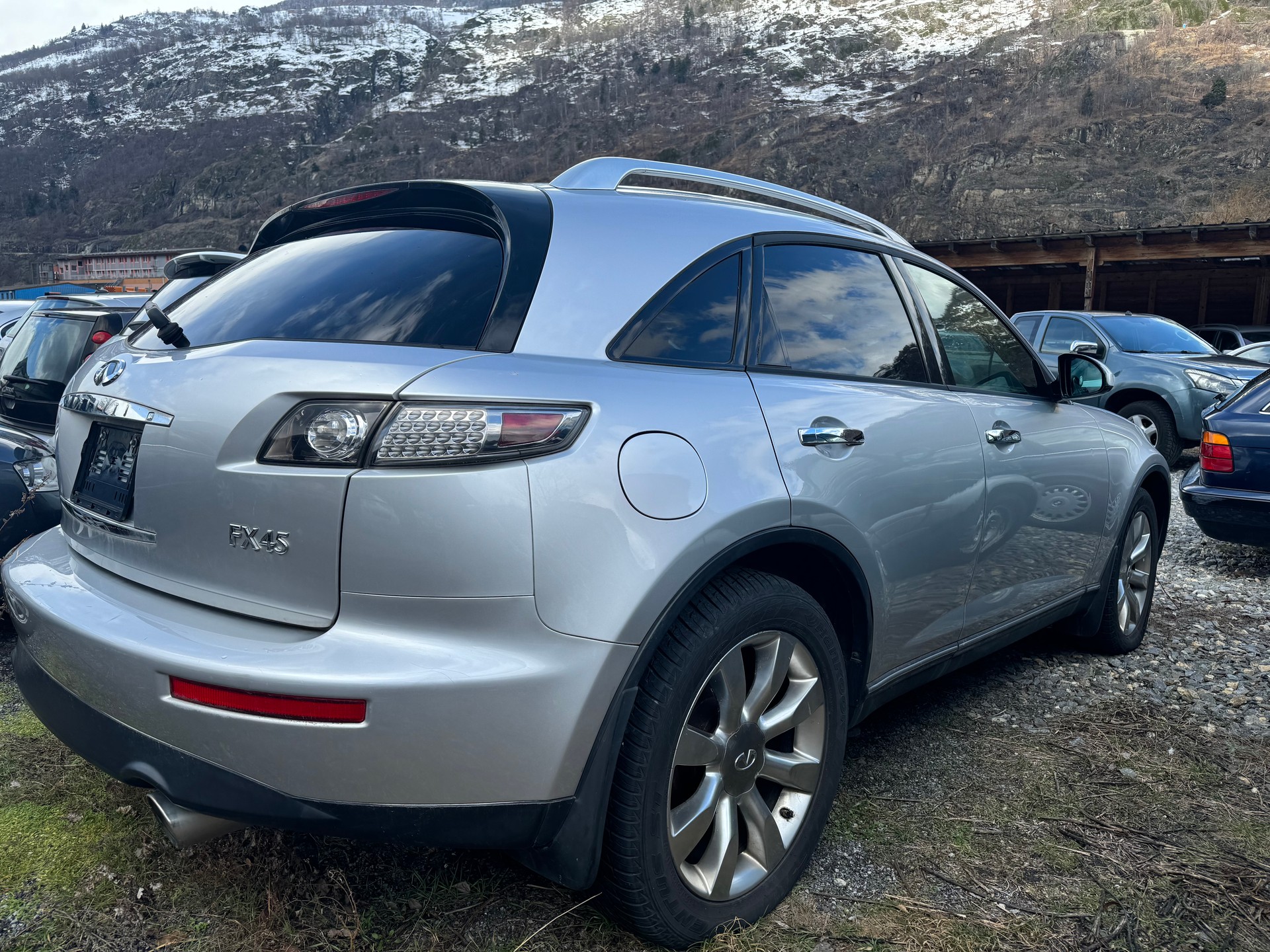 INFINITI FX 45-image-9