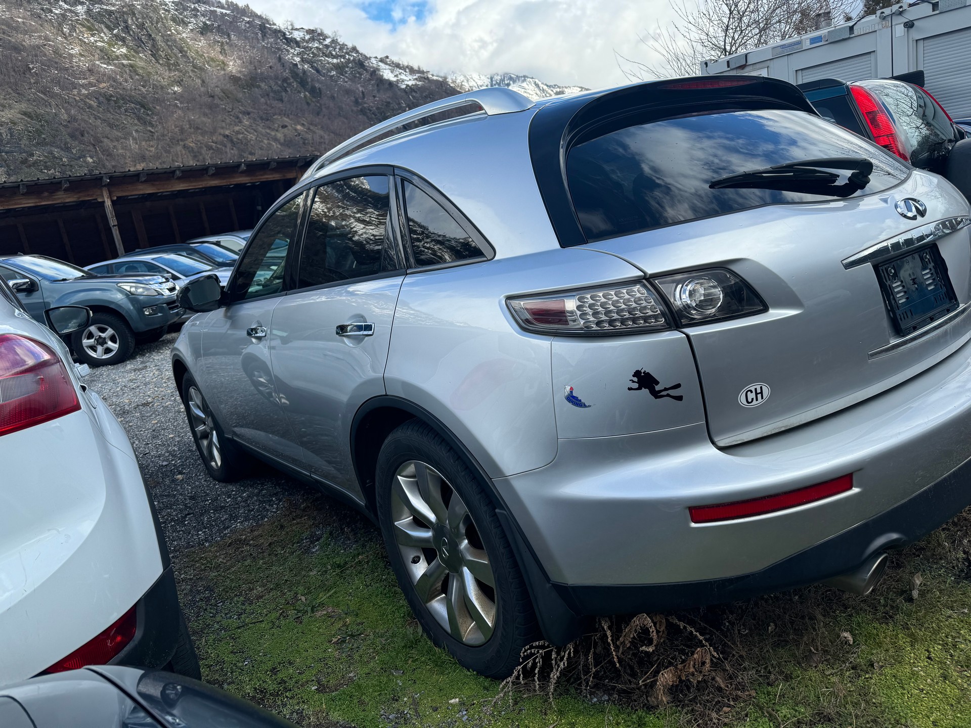 INFINITI FX 45-image-8