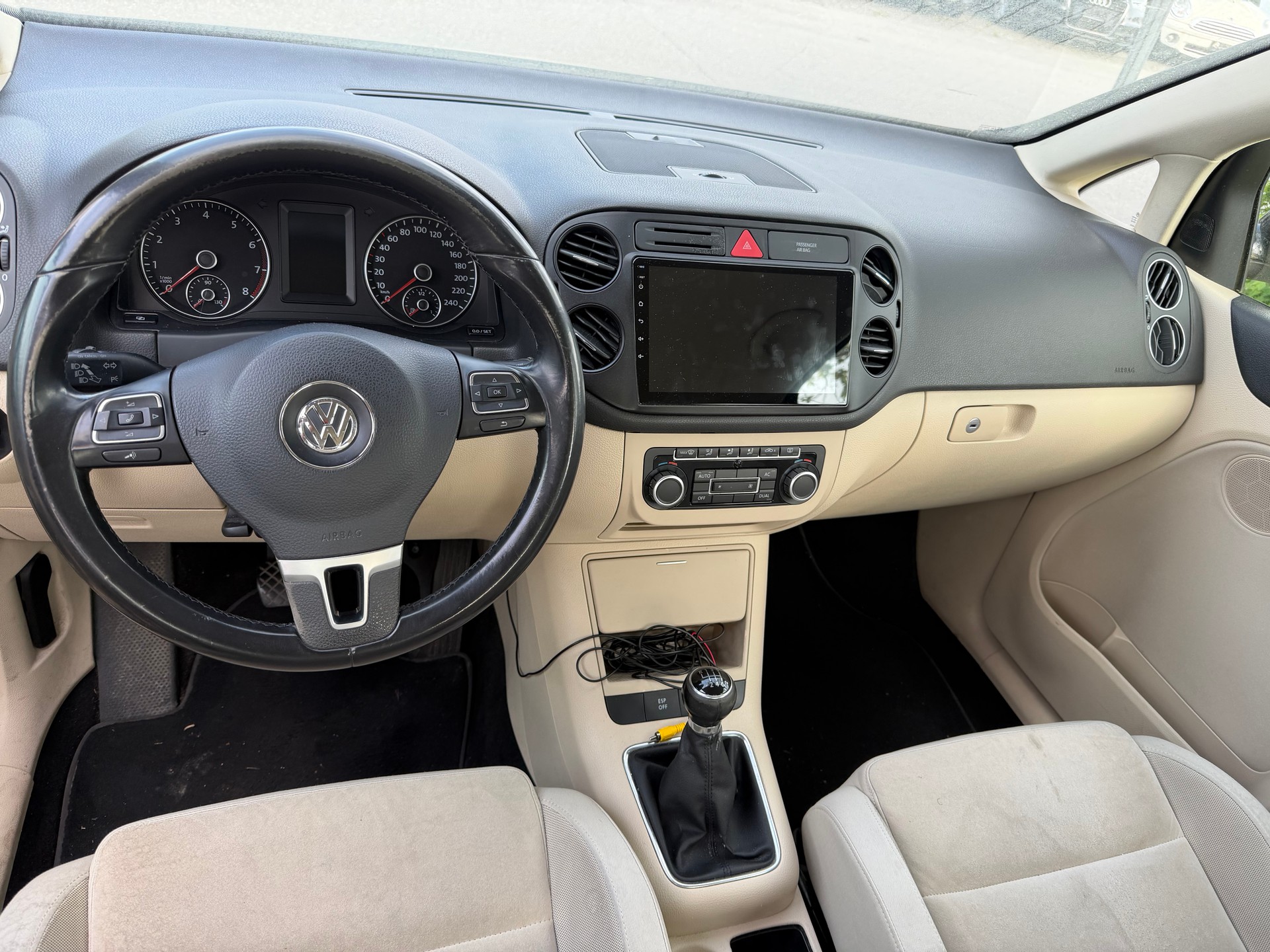 VW Golf Plus 1.4 TSI Highline-image-6