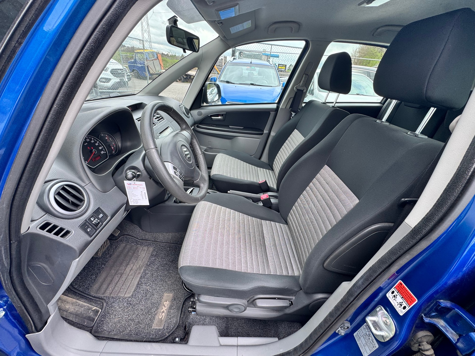 SUZUKI SX4 1.6 16V GL Top 2WD Automatic-image-5