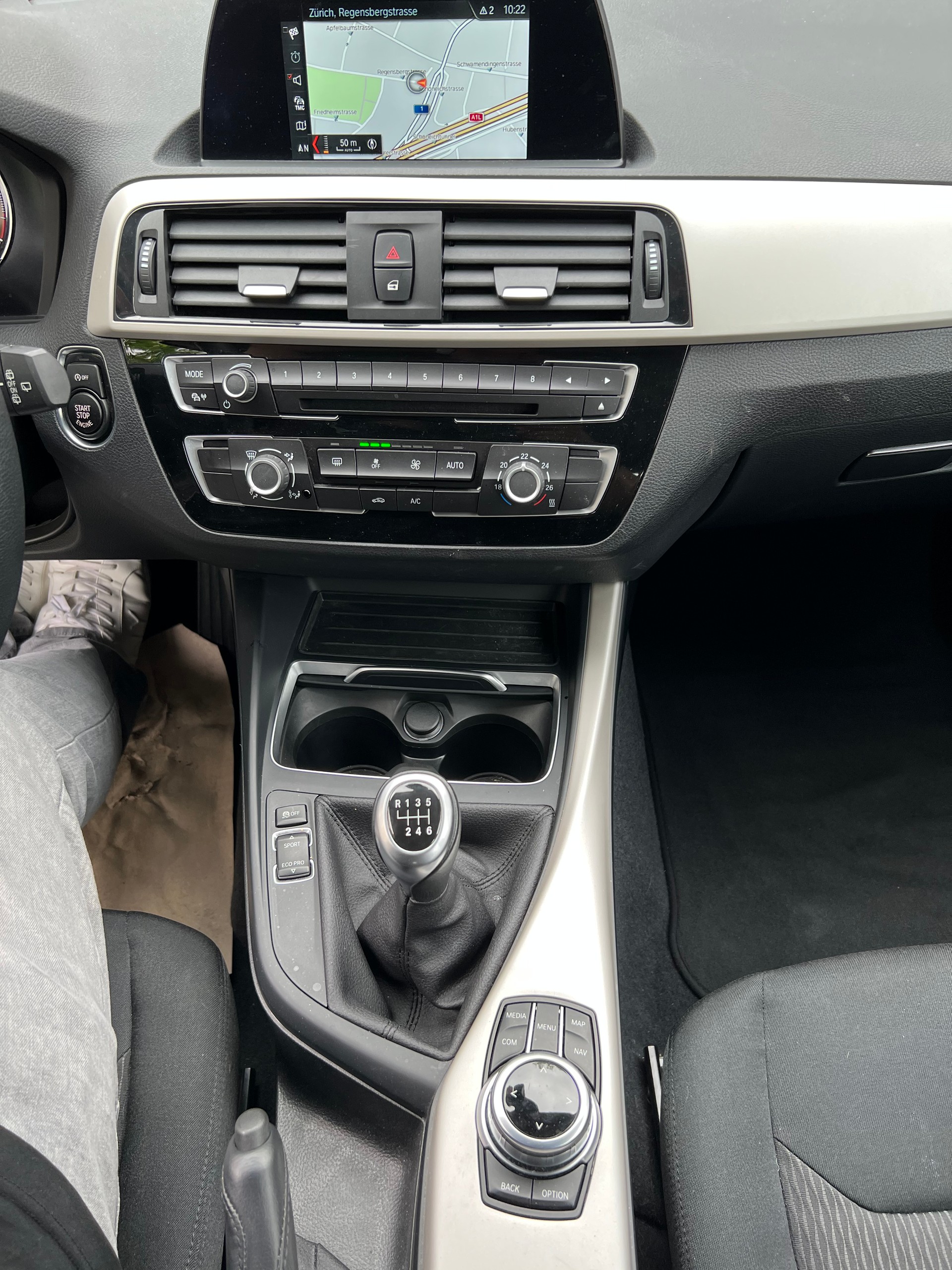 BMW 114d Business-image-12