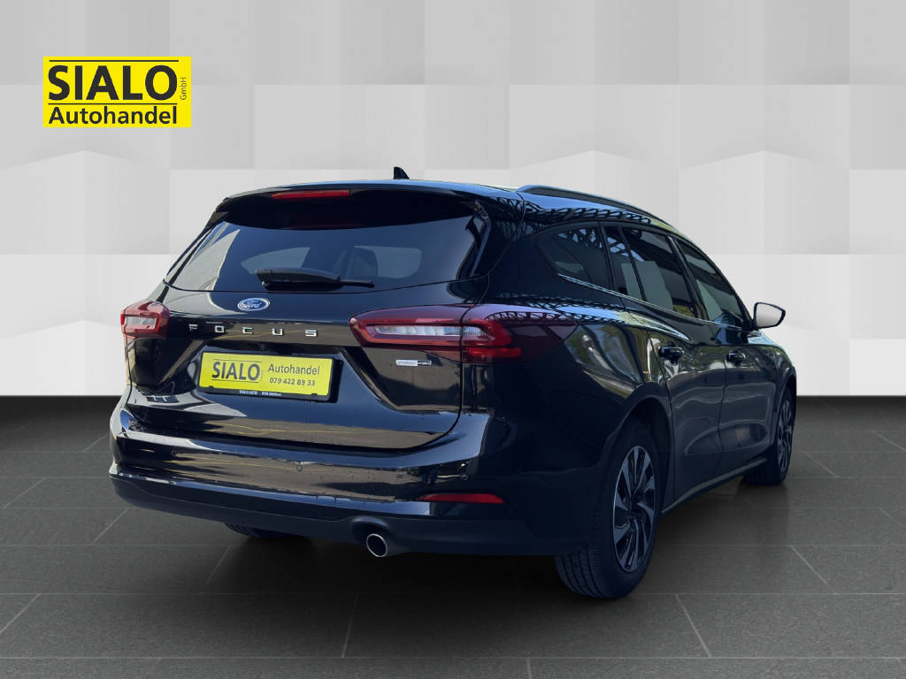 FORD Focus Station Wagon 1.0i EcoB Hybrid 155 Titanium X-image-5