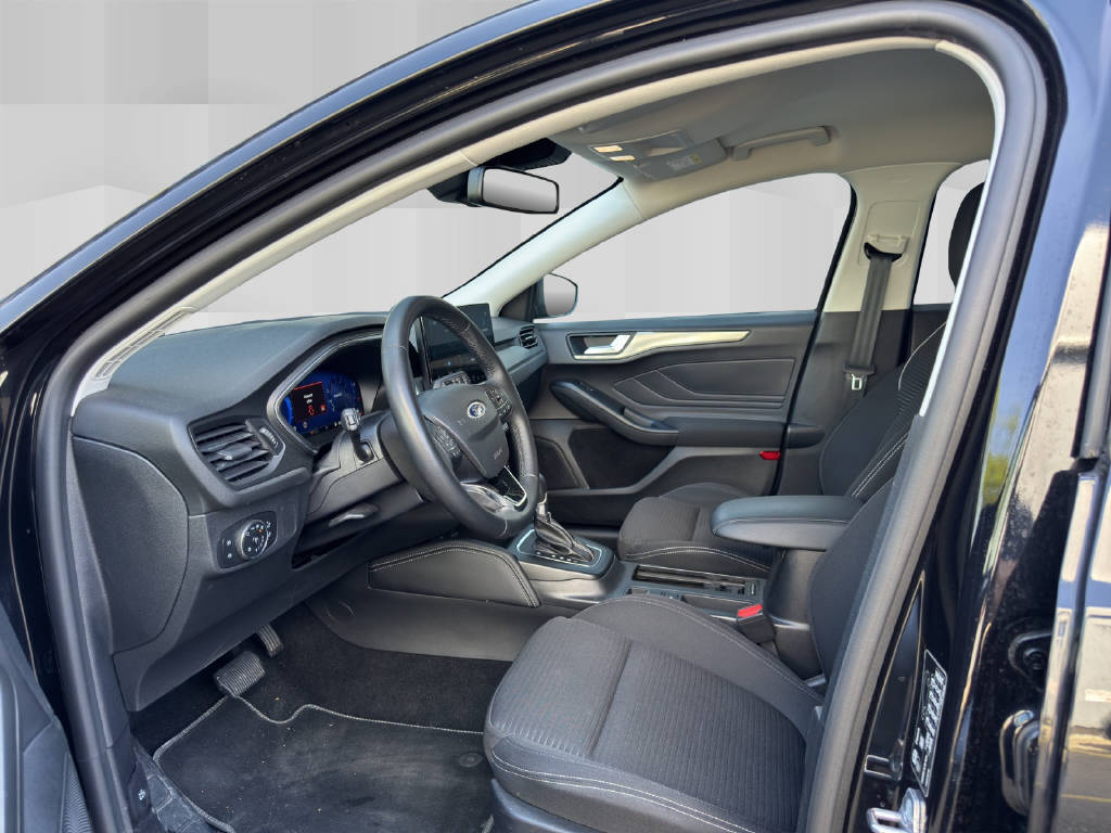 FORD Focus Station Wagon 1.0i EcoB Hybrid 155 Titanium X-image-8