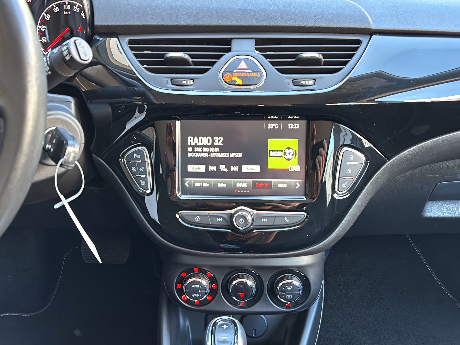 OPEL Corsa D 1.4 eTEC Enjoy-image-5