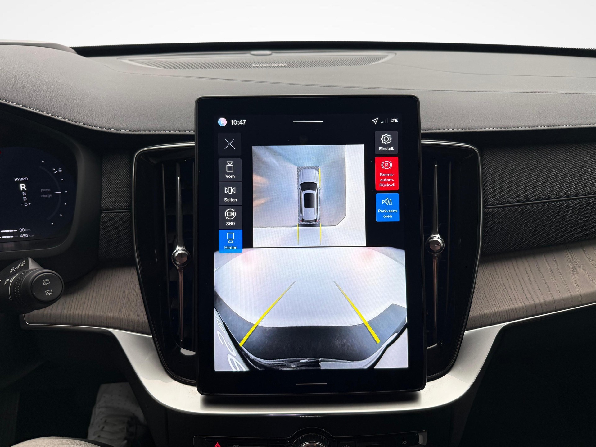 VOLVO XC90 2.0 T8 TE Plus Dark eAWD-image-13