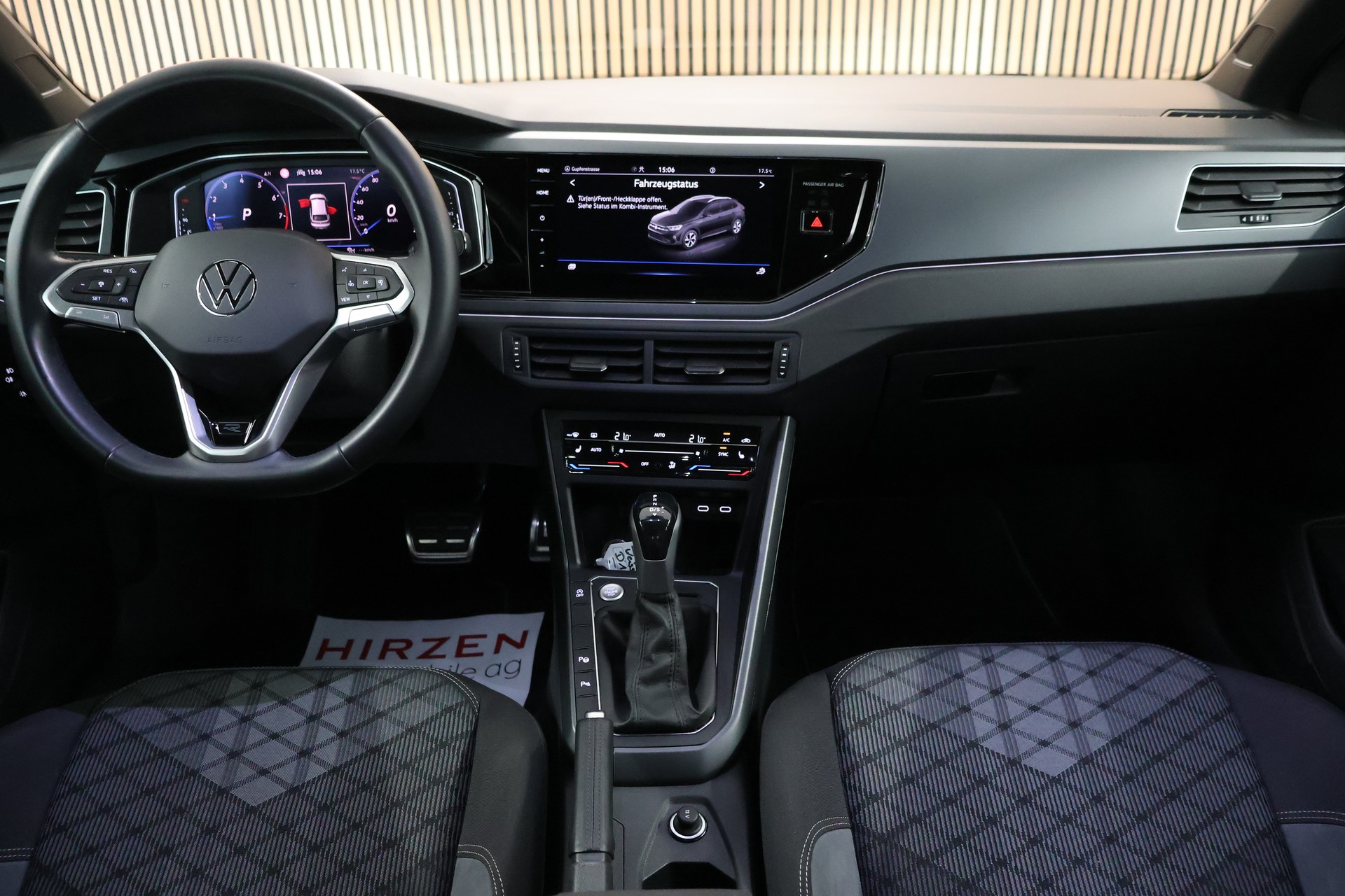 VW Taigo 1.0 TSI R-Line DSG-image-16