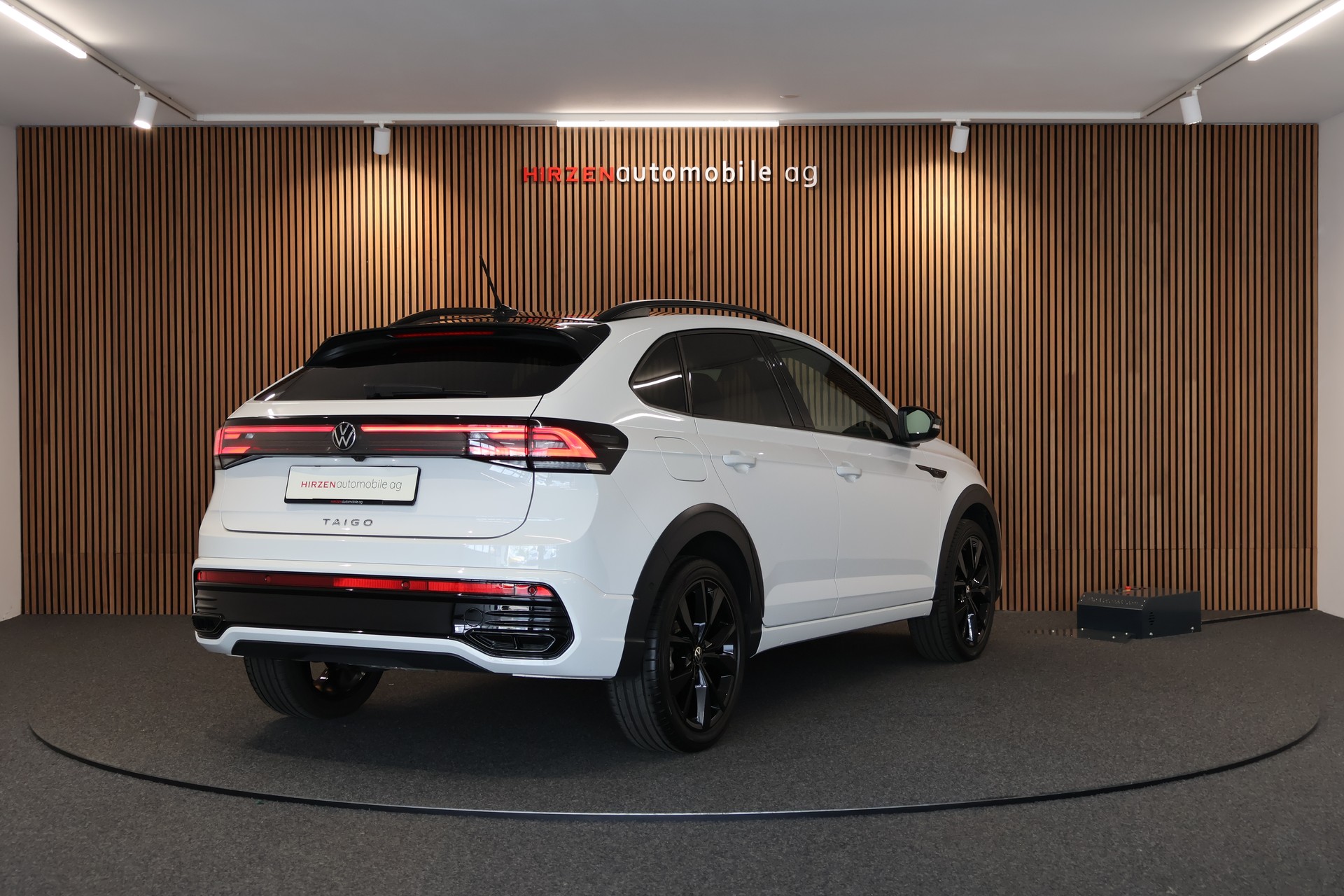 VW Taigo 1.0 TSI R-Line DSG-image-4