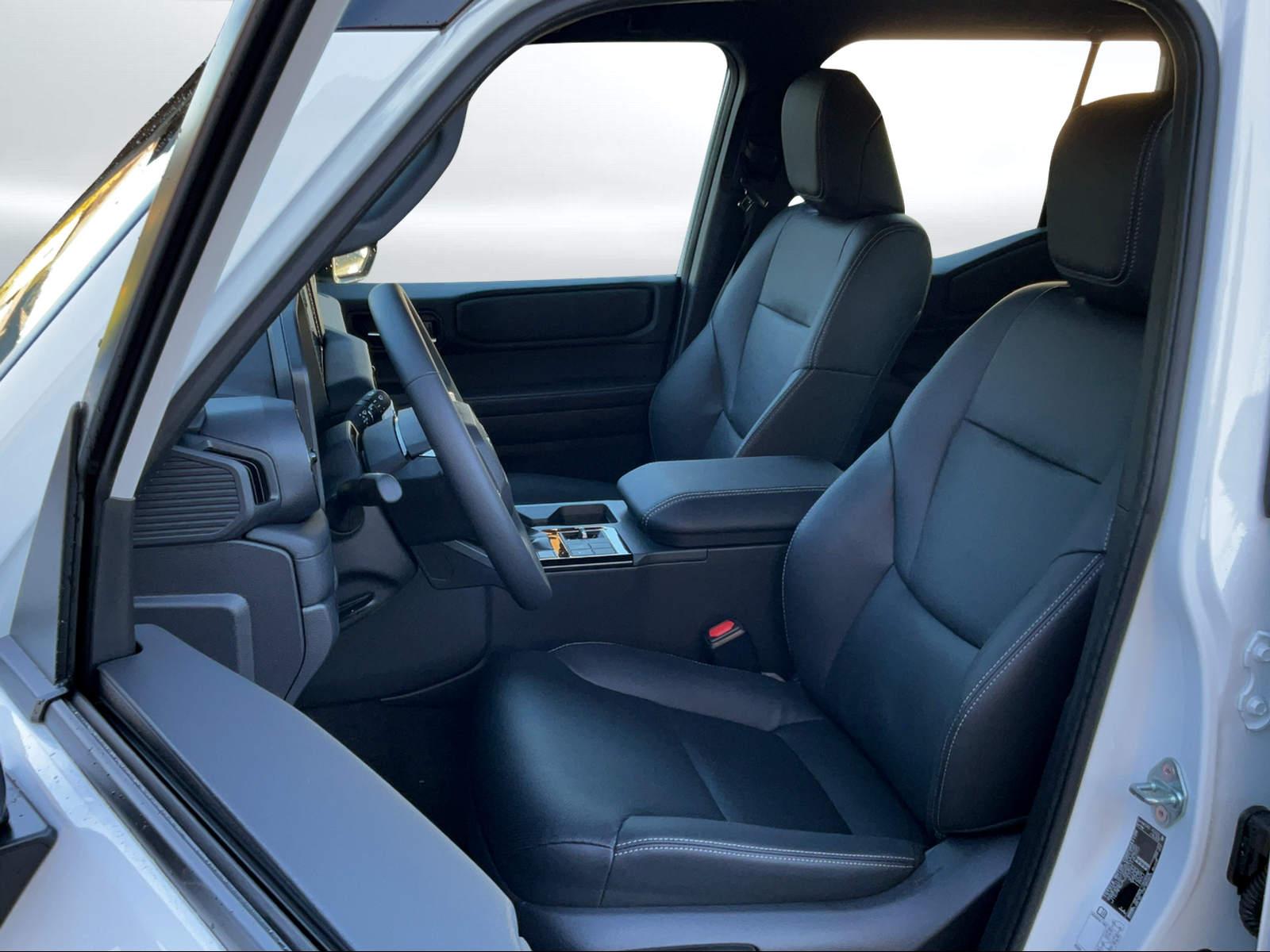 TOYOTA Land Cruiser 2.8 D Comfort-image-5