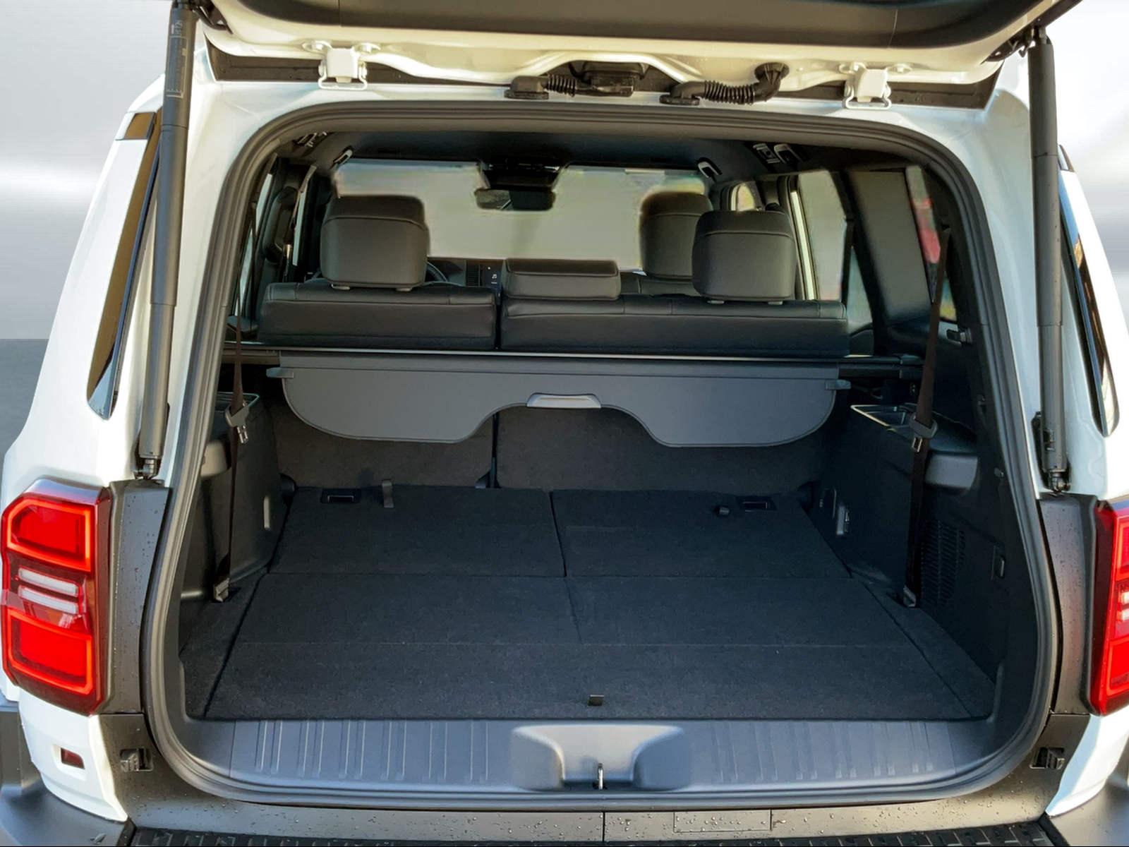 TOYOTA Land Cruiser 2.8 D Comfort-image-13