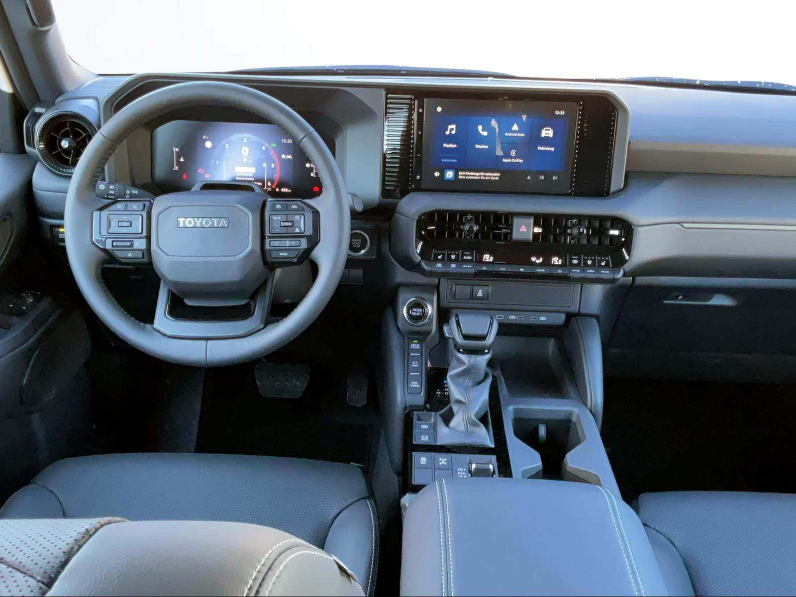 TOYOTA Land Cruiser 2.8 D Comfort-image-6