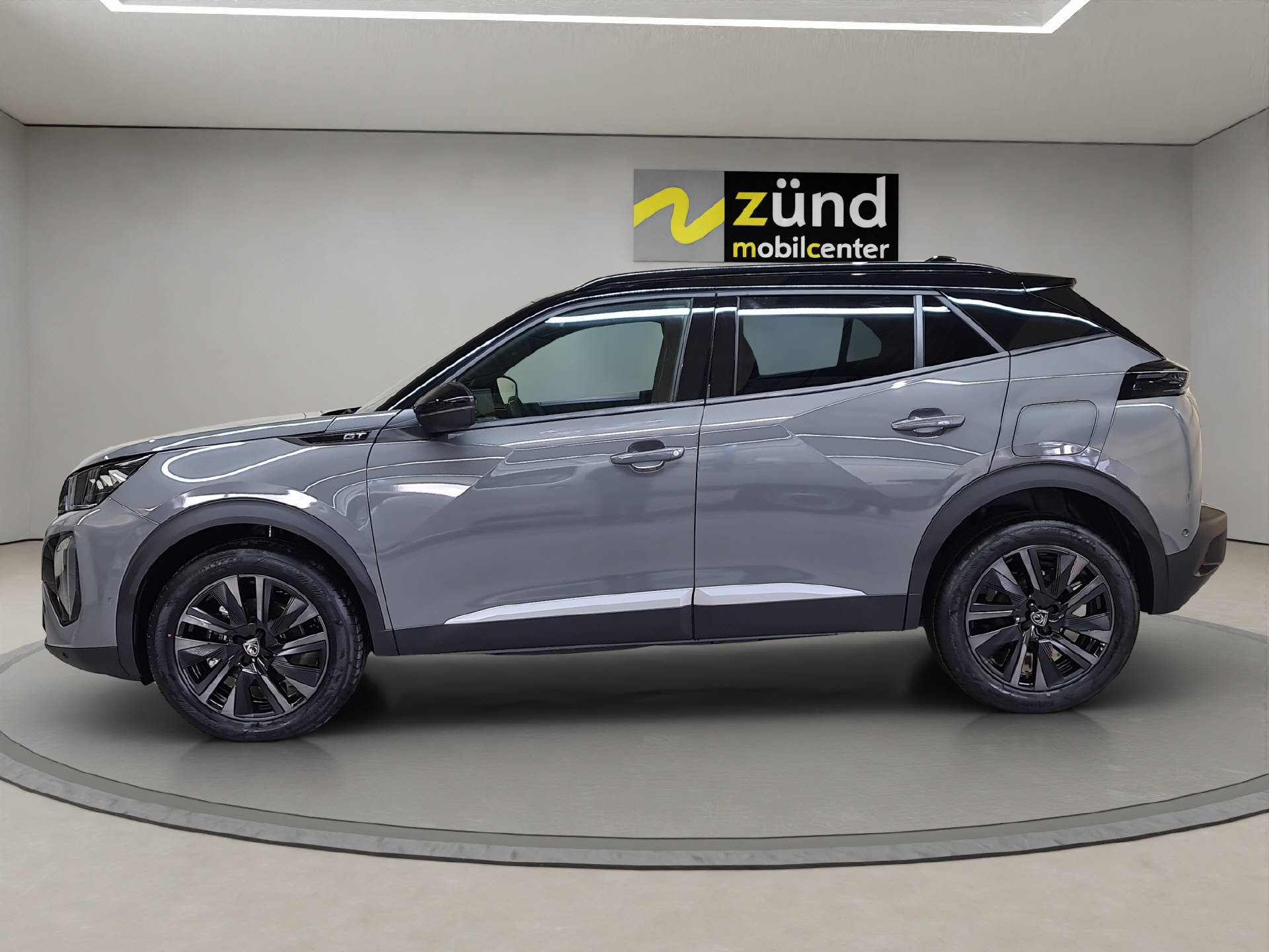 PEUGEOT 2008 1.2 Hybrid 145 GT-image-1