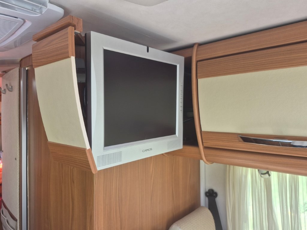 FIAT B 514 SL Gold Edition-image-23