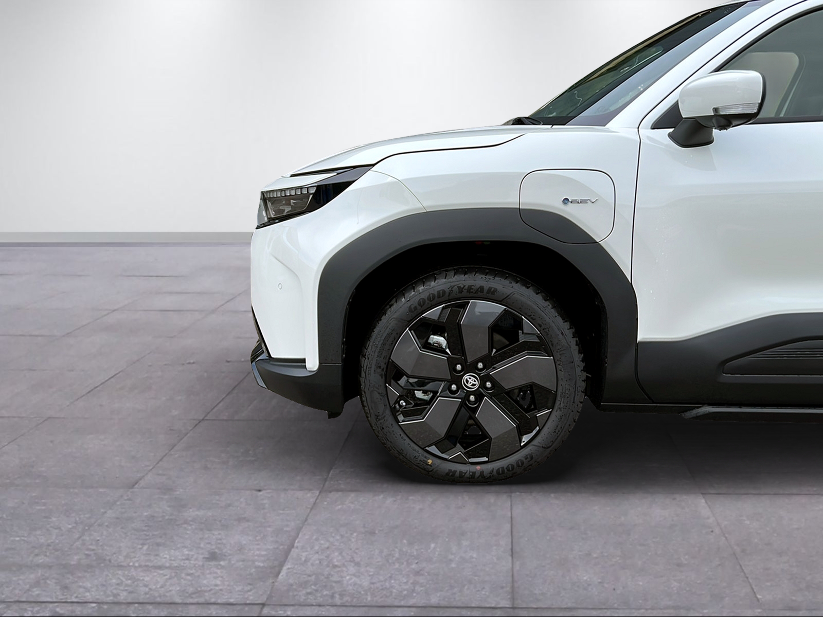 TOYOTA Urban Cruiser Premium AWD-showroom-element-2