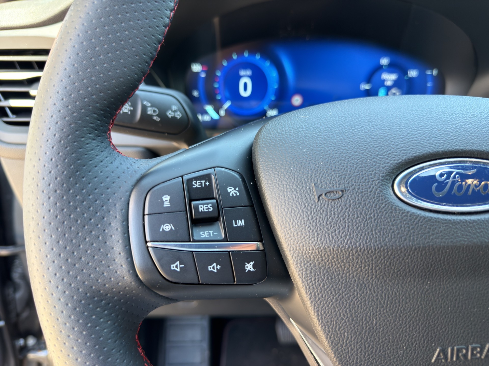 FORD Kuga 2.5 PHEV ST-Line X 2WD-image-15