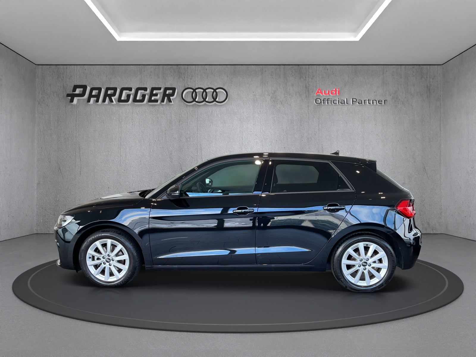 AUDI A1 Sportback 30 TFSI advanced Attraction S-tronic-showroom-element-2