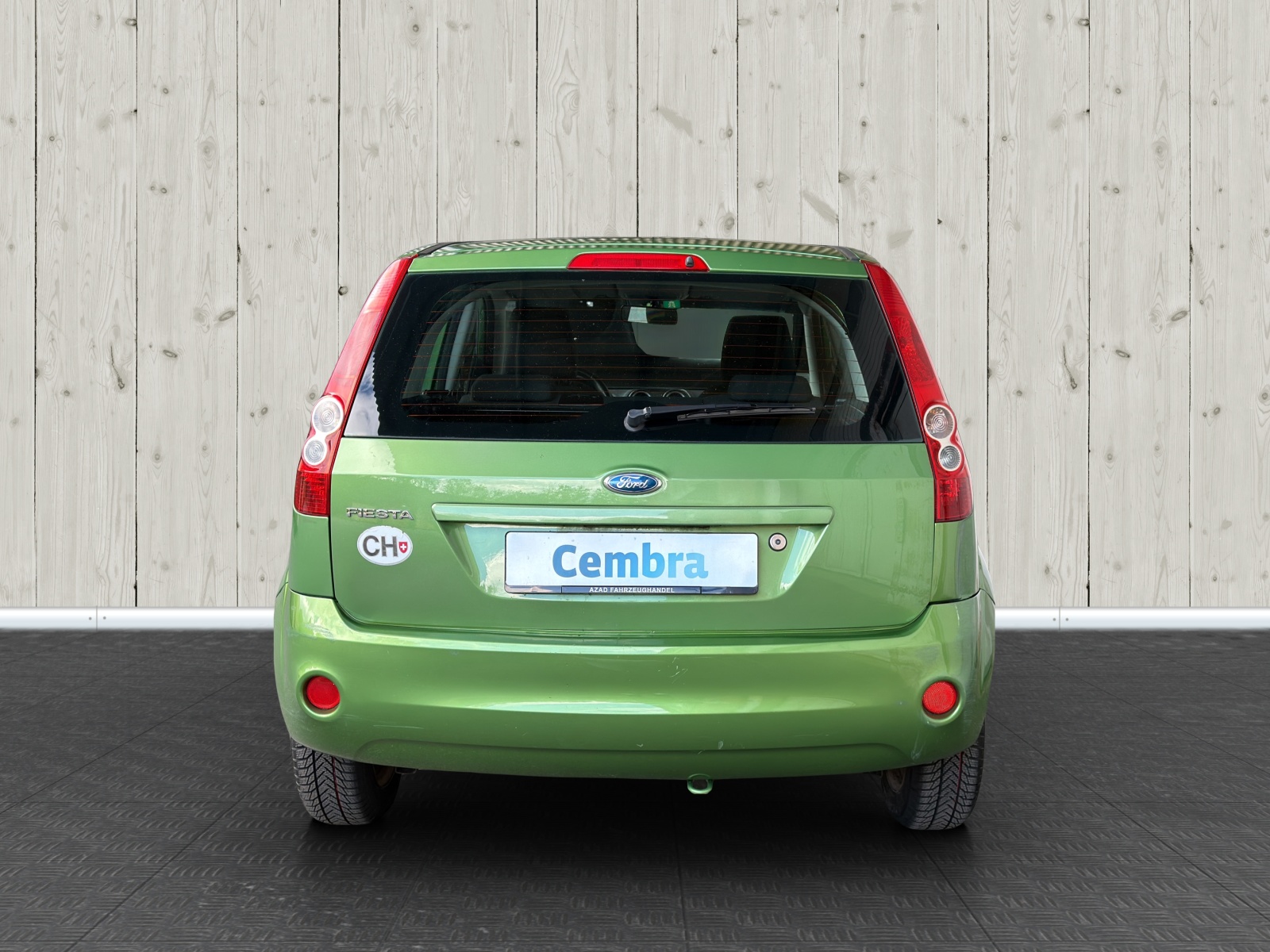 FORD Fiesta 1.4 16V Ghia-image-5