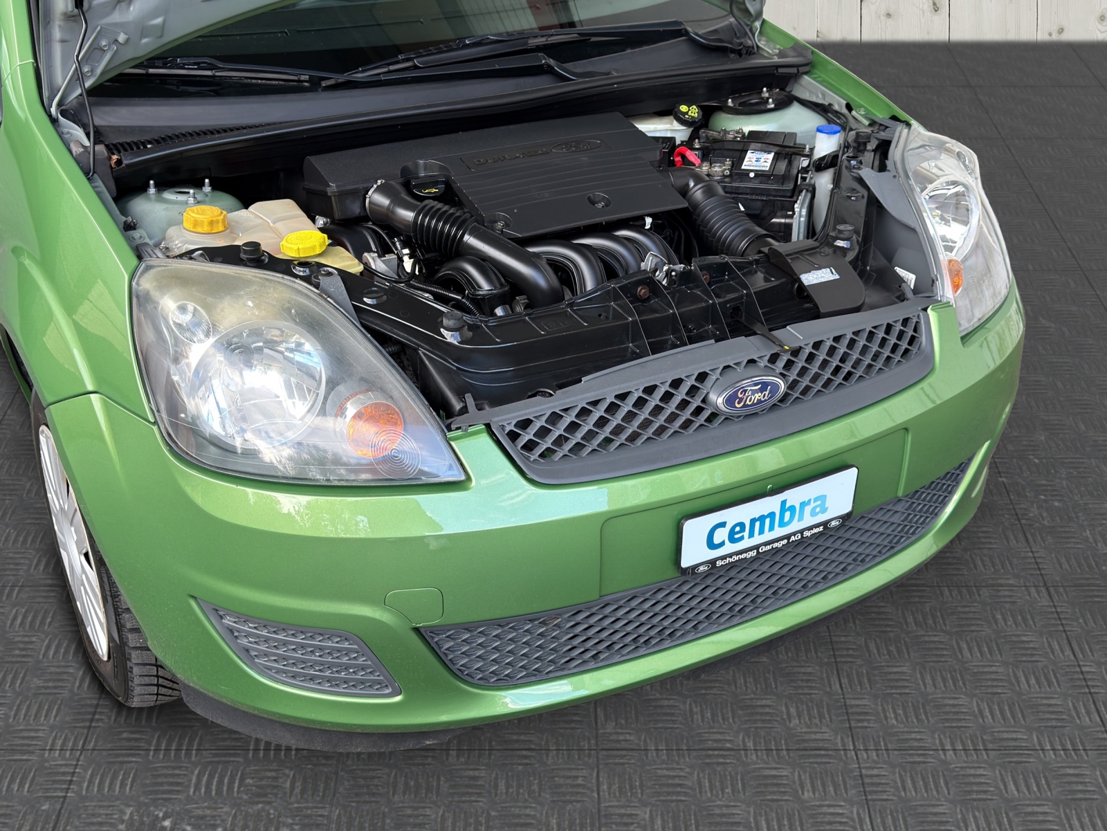 FORD Fiesta 1.4 16V Ghia-image-15