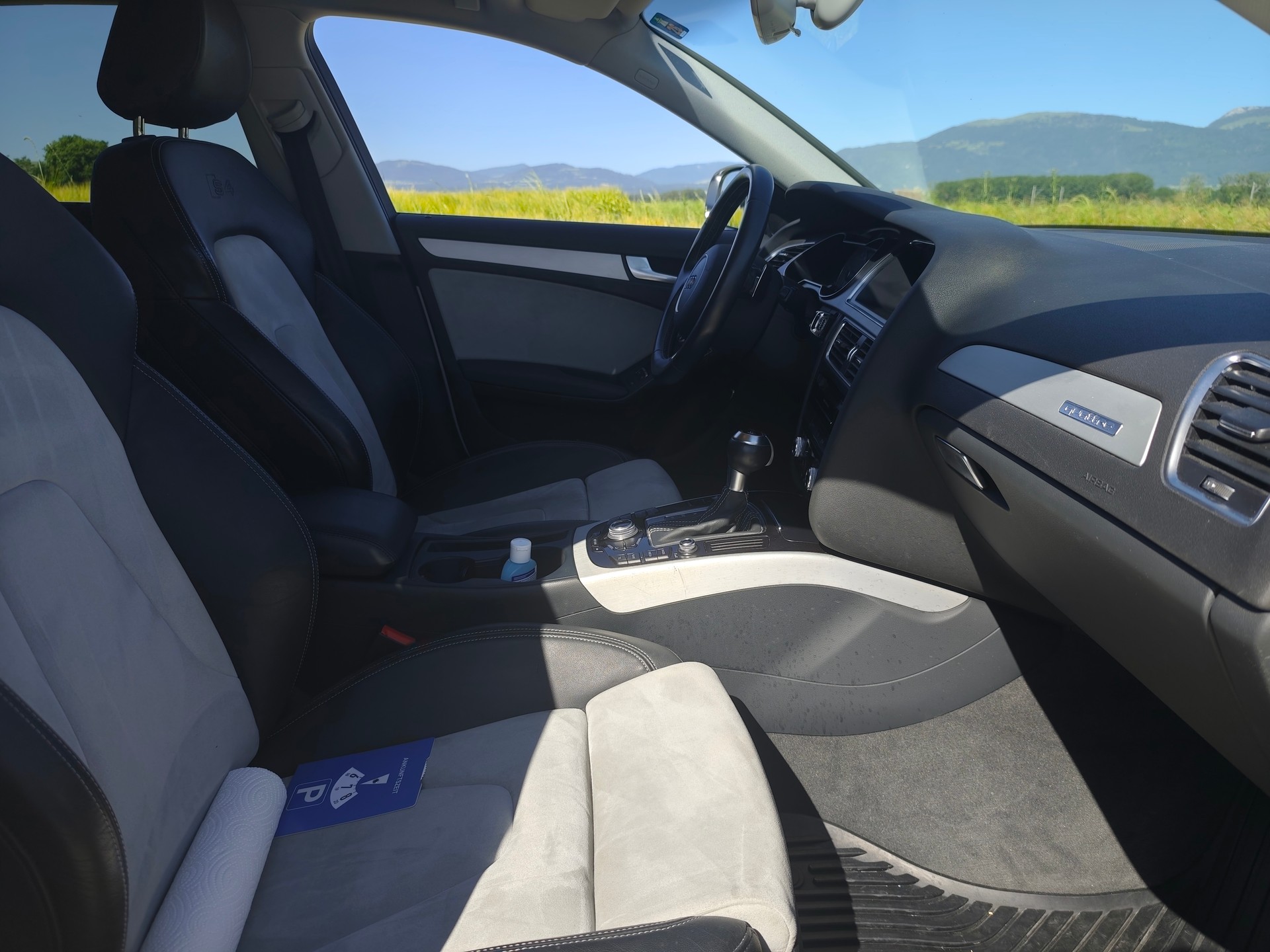 AUDI S4 Avant 3.0 TFSI quattro S-tronic-image-10
