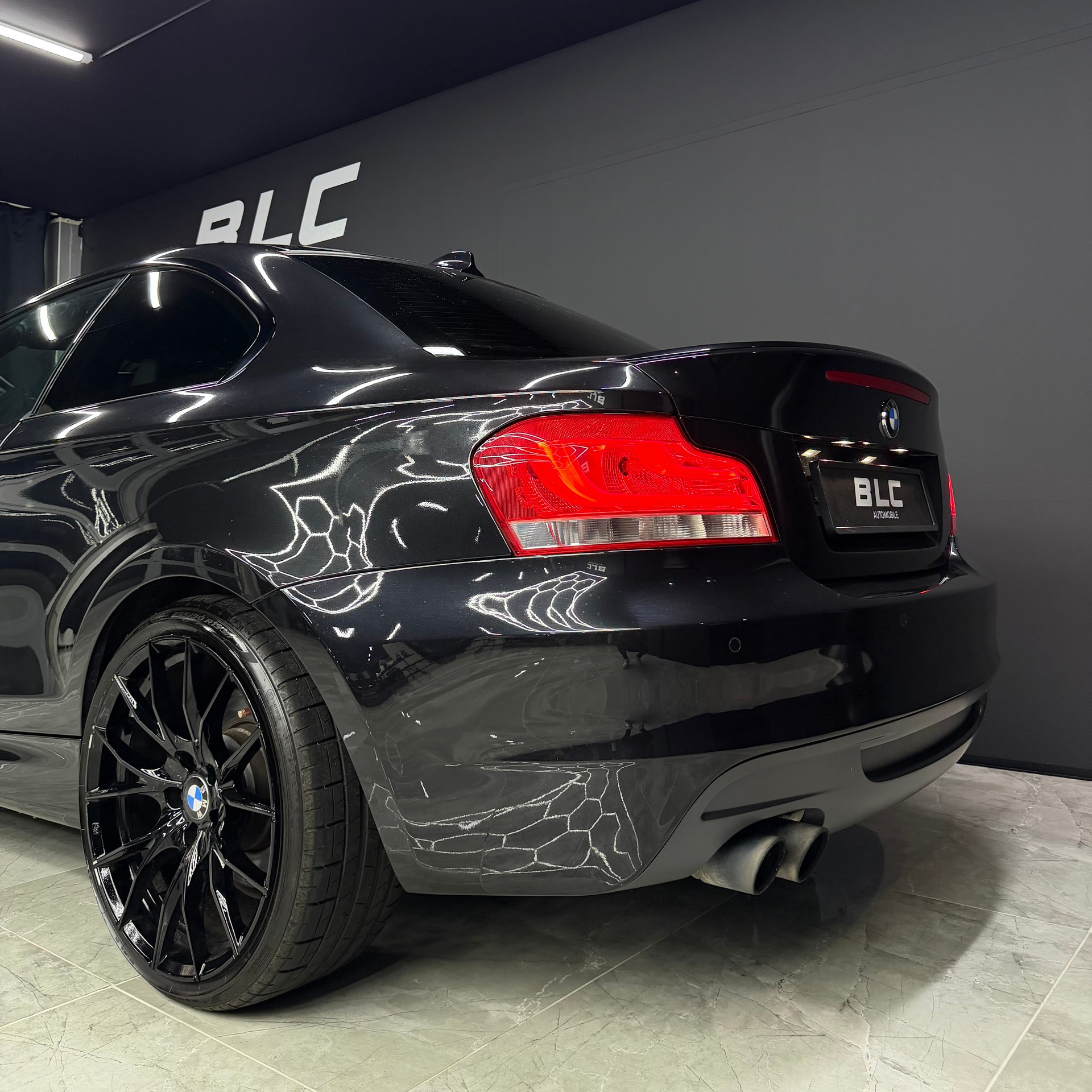 BMW 135i Coupé DSG-image-6