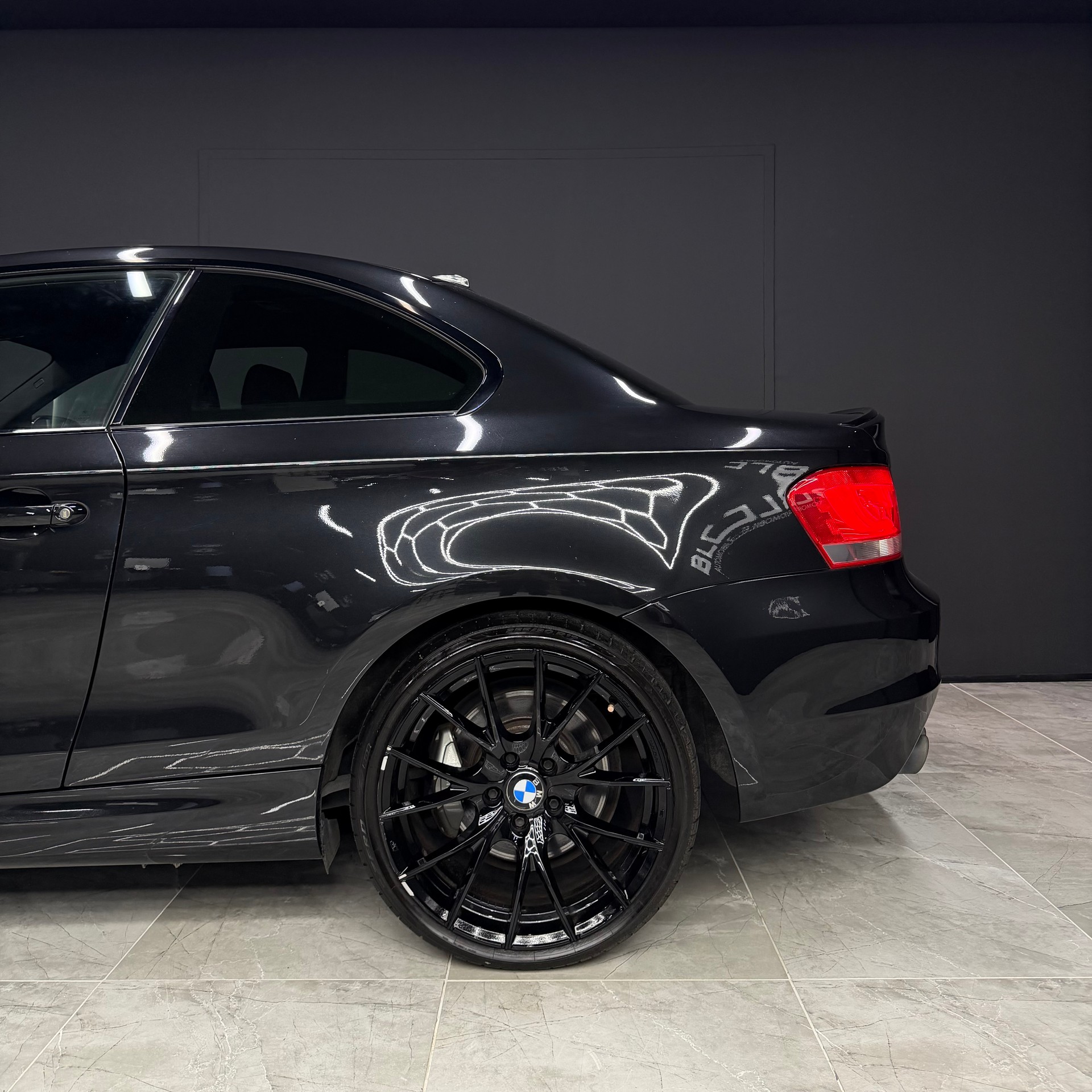 BMW 135i Coupé DSG-image-5