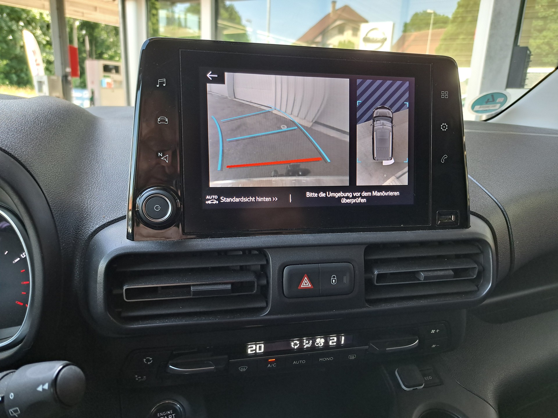 TOYOTA Proace City Verso 1.2 Trend Medium Automatik-image-13