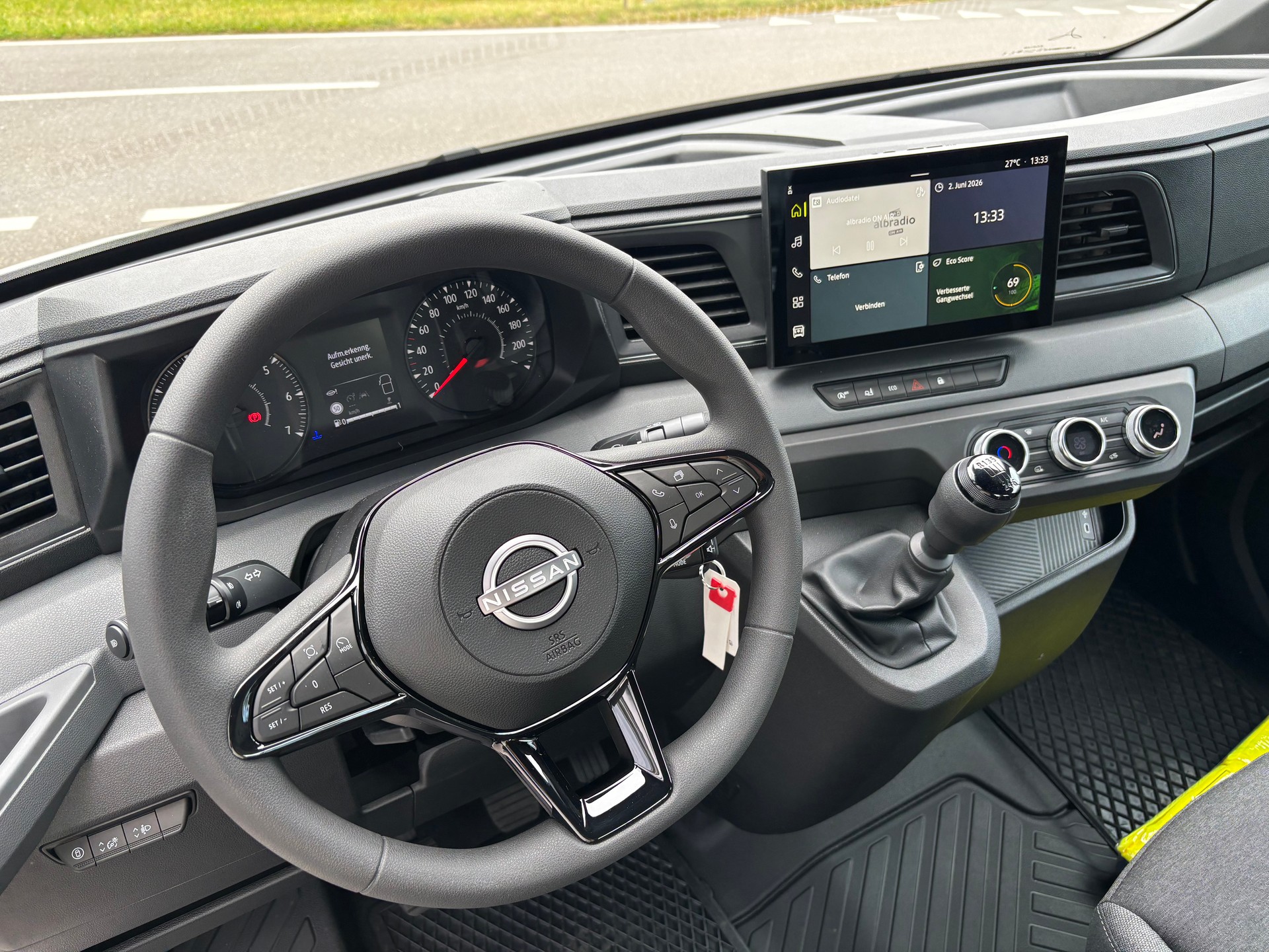 NISSAN Interstar Acenta L2H1 3 Seiten Kipper-image-9
