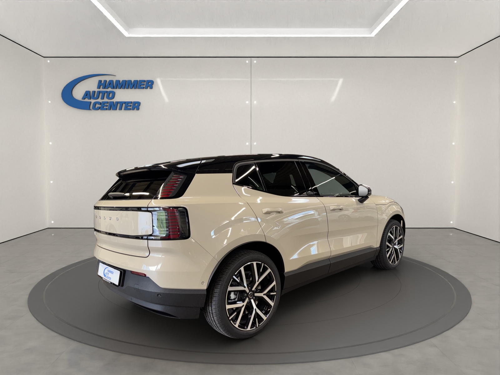 VOLVO EX30 P8 Ultra AWD-image-4