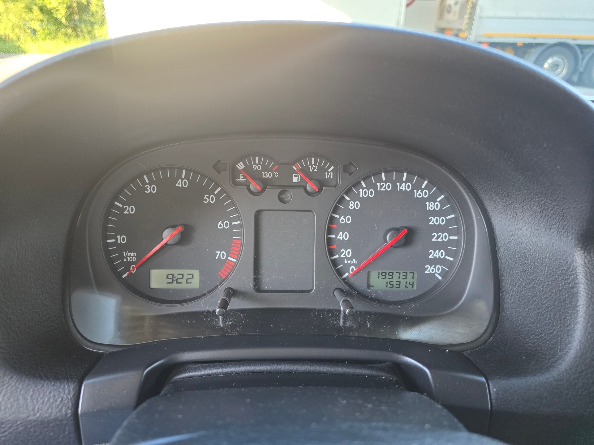 VW Golf 1.6 16V-image-14