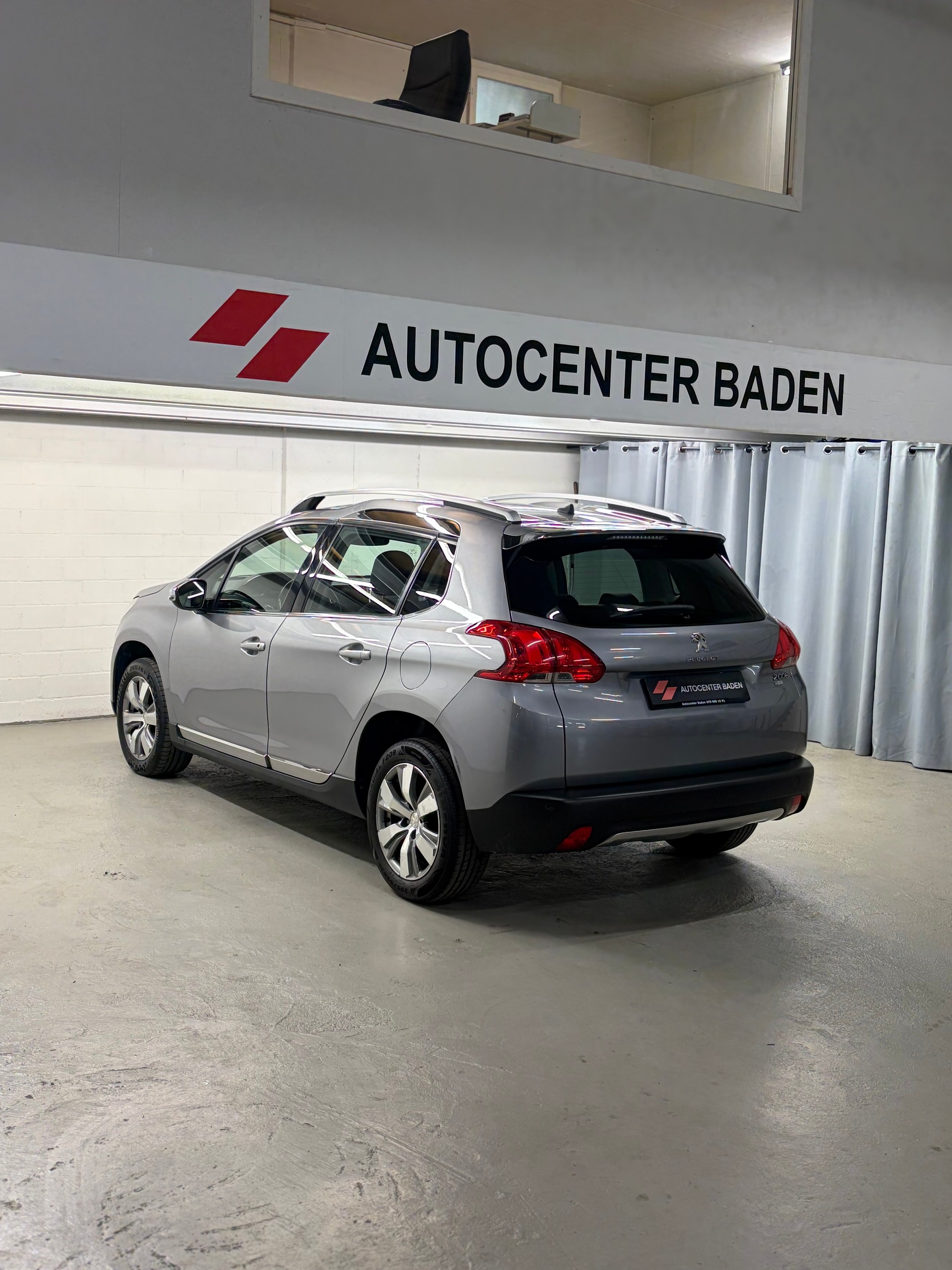 PEUGEOT 2008 1.6 e-HDi Active EGS6 SST-image-5