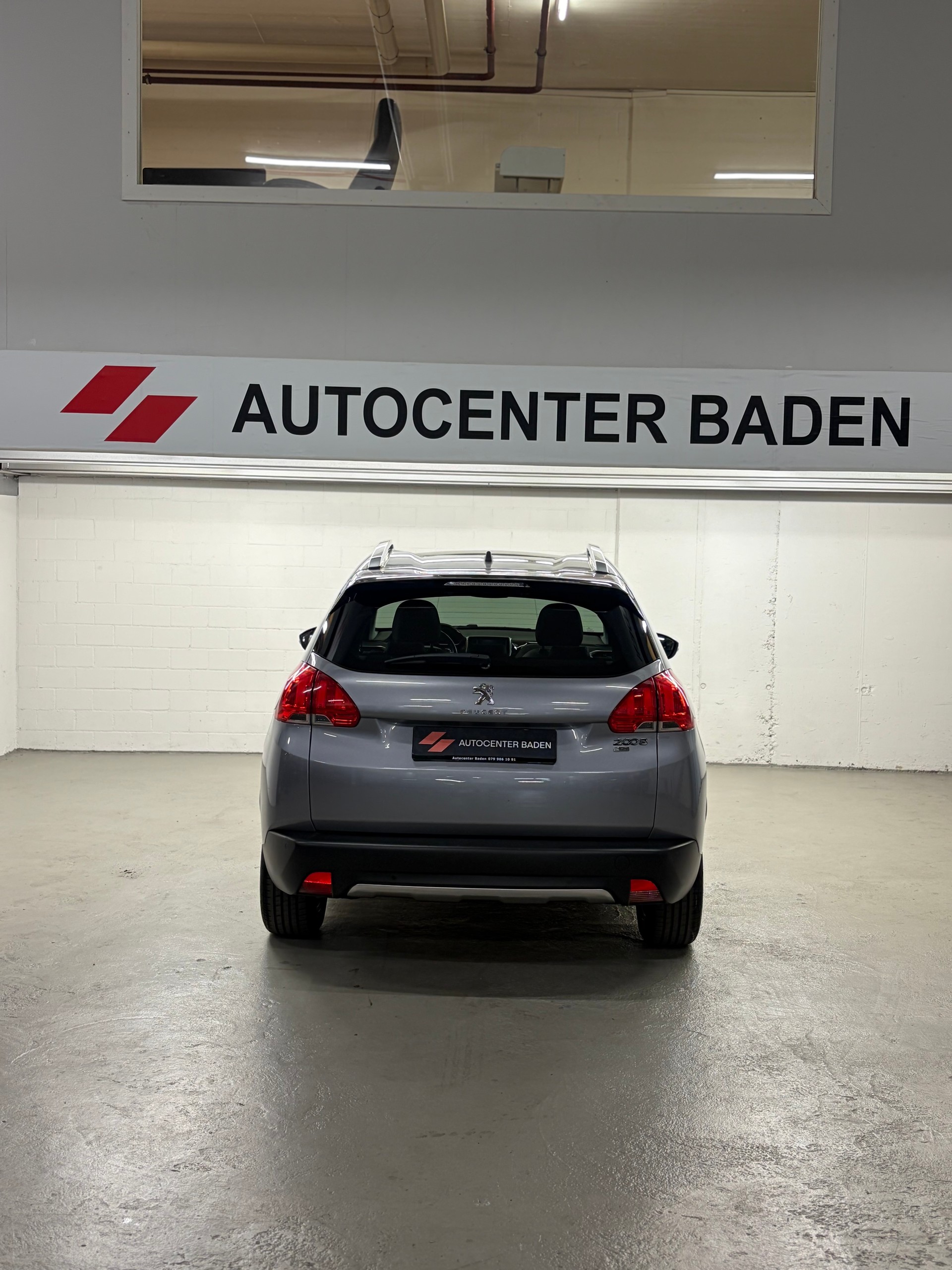 PEUGEOT 2008 1.6 e-HDi Active EGS6 SST-image-4